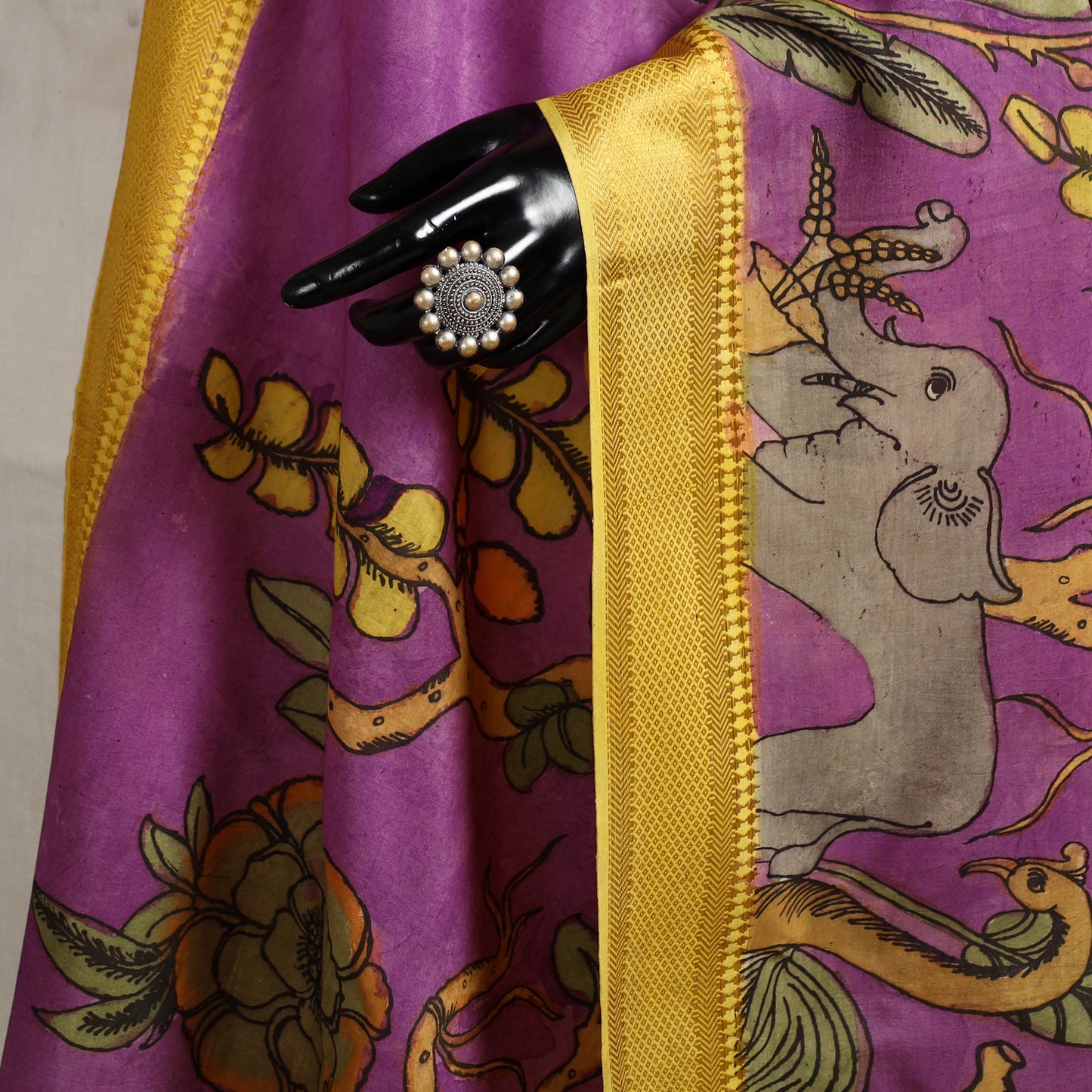 Srikalahasti Pen Work Kalamkari Bangalore Silk Floral Handpainted Dupatta 22