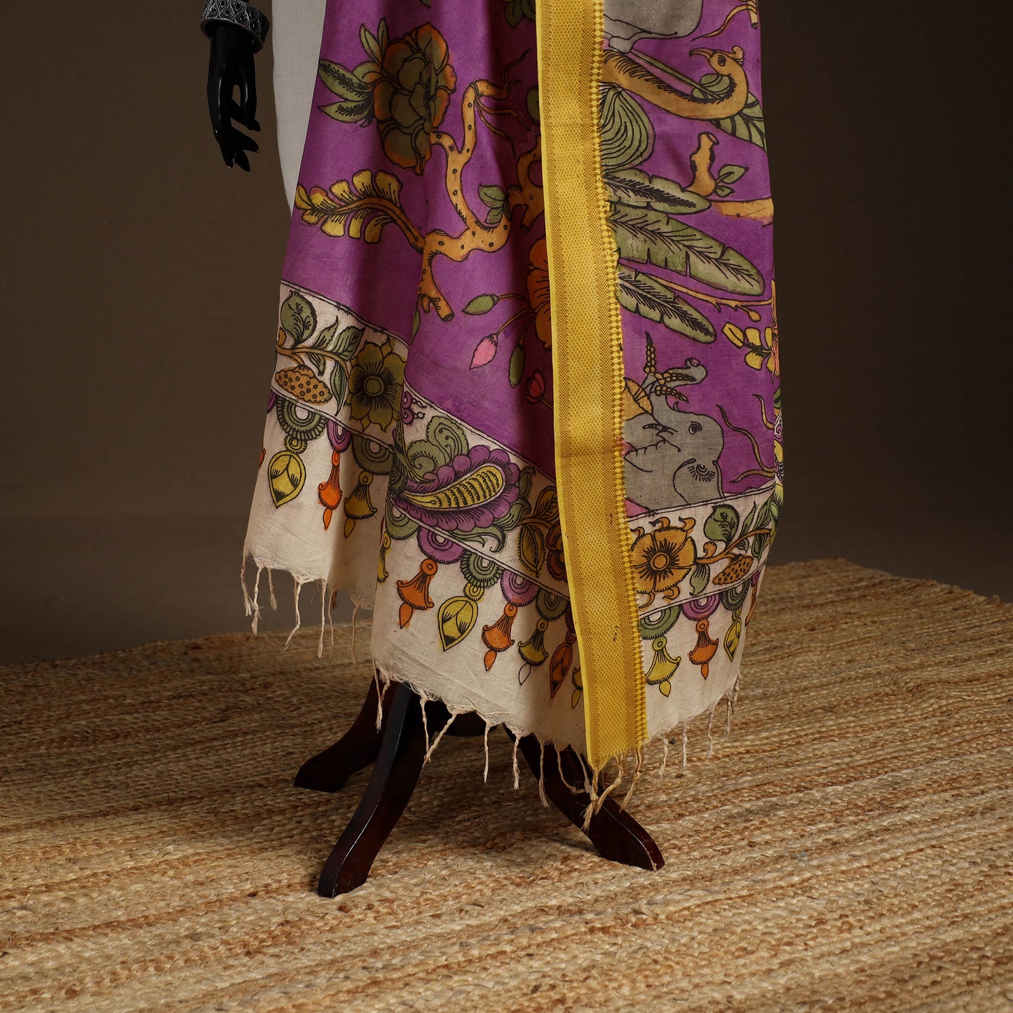 Srikalahasti Pen Work Kalamkari Bangalore Silk Floral Handpainted Dupatta 22