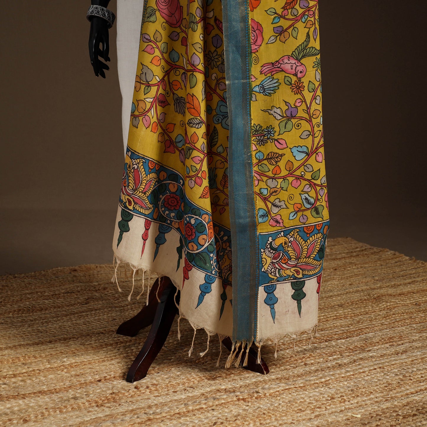 Srikalahasti Pen Work Kalamkari Bangalore Silk Floral Handpainted Dupatta 28