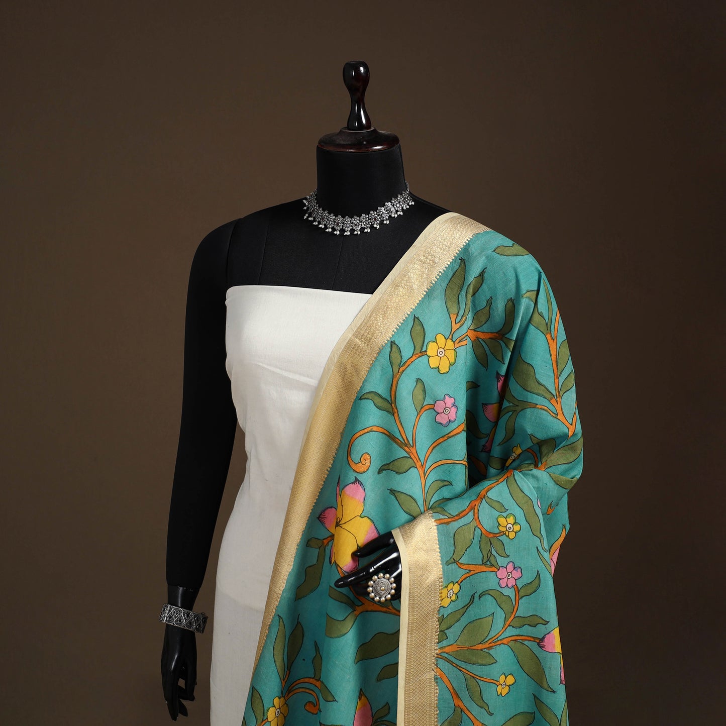 Srikalahasti Pen Work Kalamkari Bangalore Silk Floral Handpainted Dupatta 32
