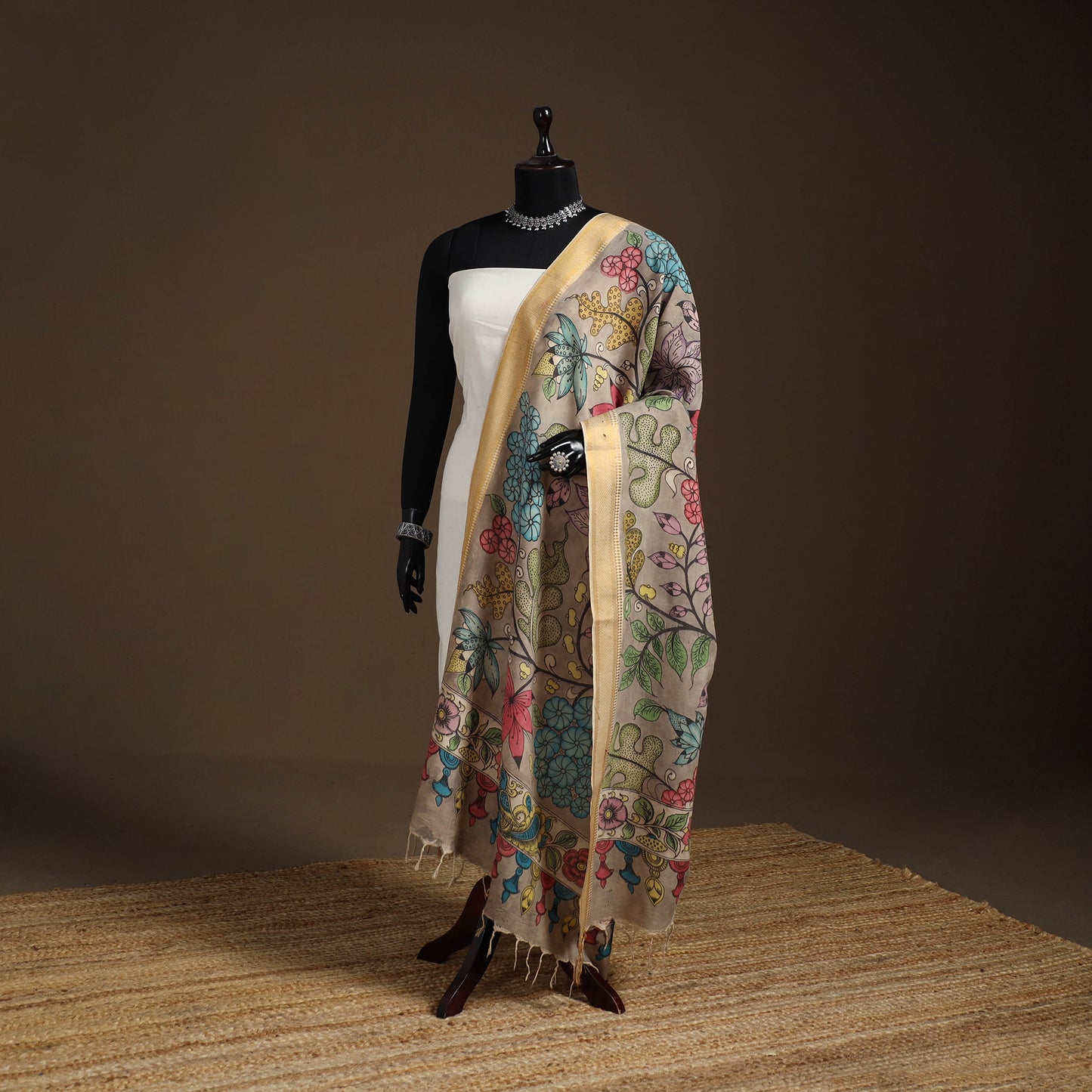 Srikalahasti Pen Work Kalamkari Bangalore Silk Floral Handpainted Dupatta 34