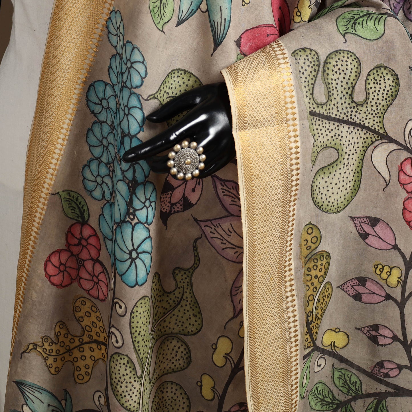 Srikalahasti Pen Work Kalamkari Bangalore Silk Floral Handpainted Dupatta 34