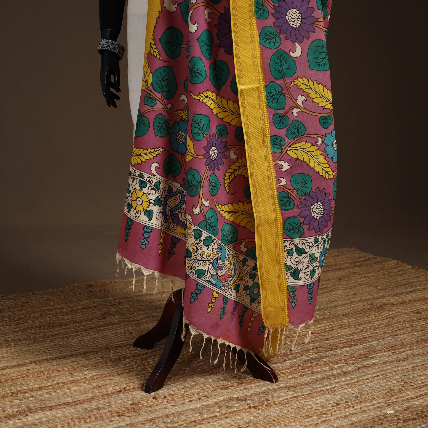 Srikalahasti Pen Work Kalamkari Bangalore Silk Floral Handpainted Dupatta 35