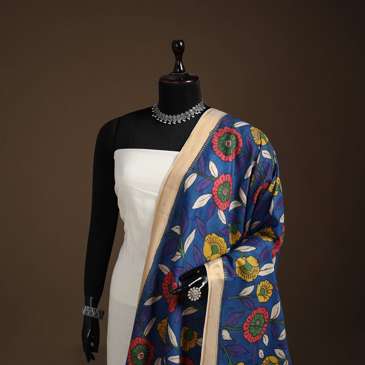 Srikalahasti Pen Work Kalamkari Bangalore Silk Floral Handpainted Dupatta 43