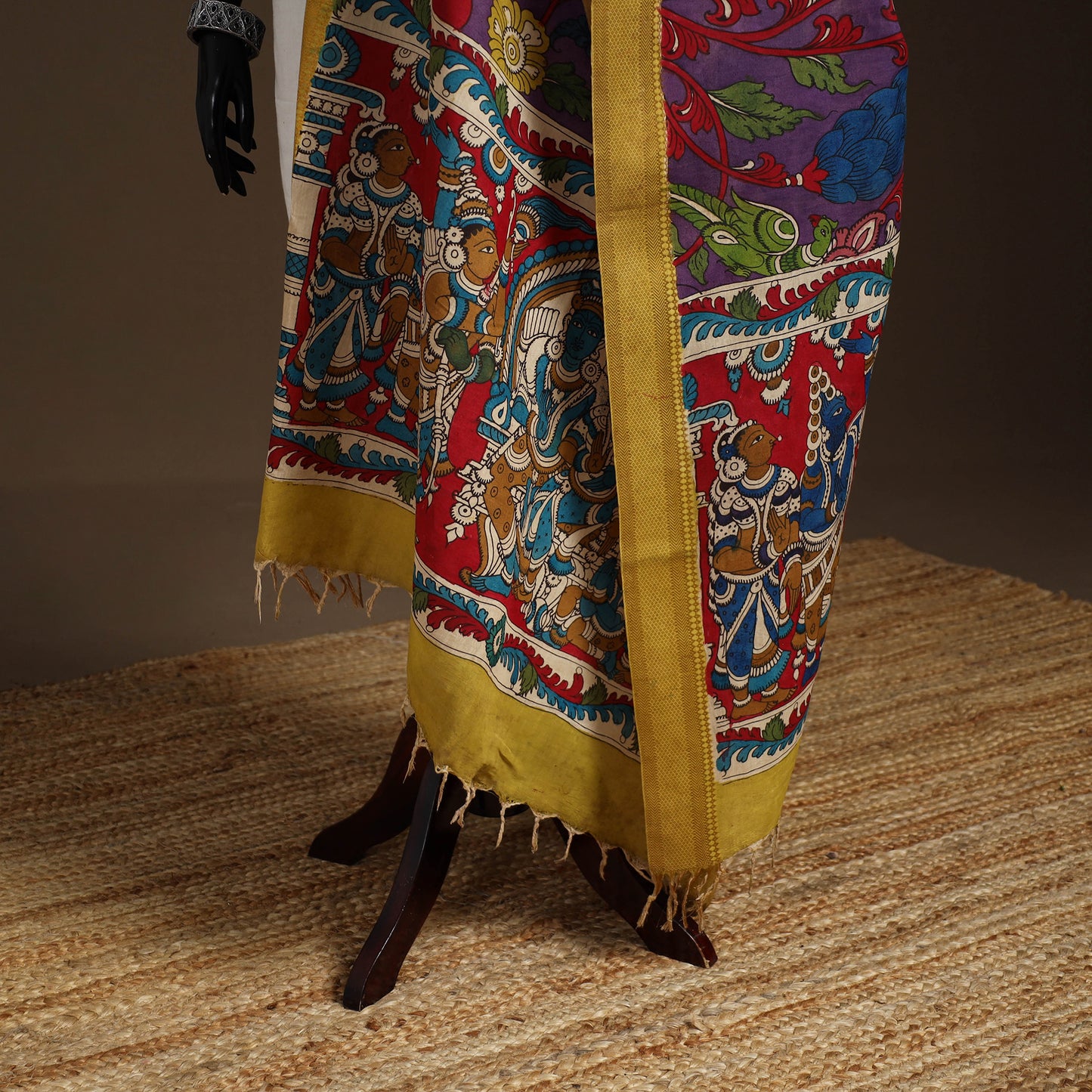 Srikalahasti Pen Work Kalamkari Bangalore Silk Figure Handpainted Dupatta 46
