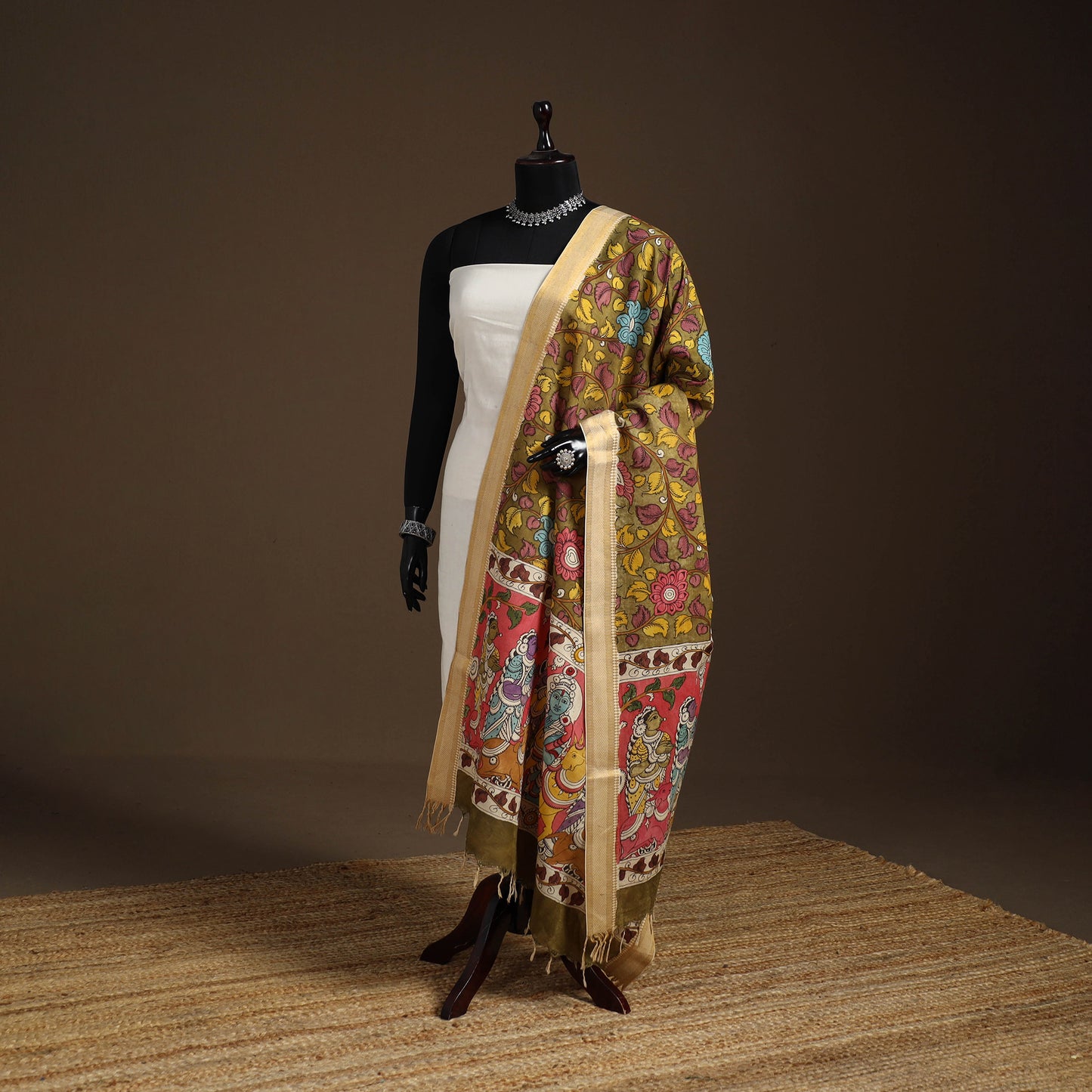 Srikalahasti Pen Work Kalamkari Bangalore Silk Figure Handpainted Dupatta 50