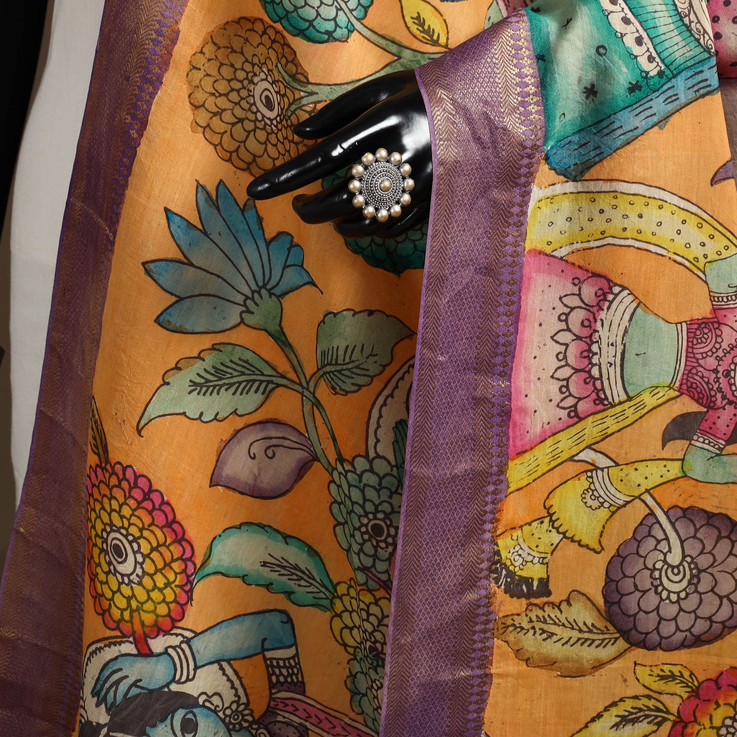Srikalahasti Pen Work Kalamkari Bangalore Silk Figure Handpainted Dupatta 57