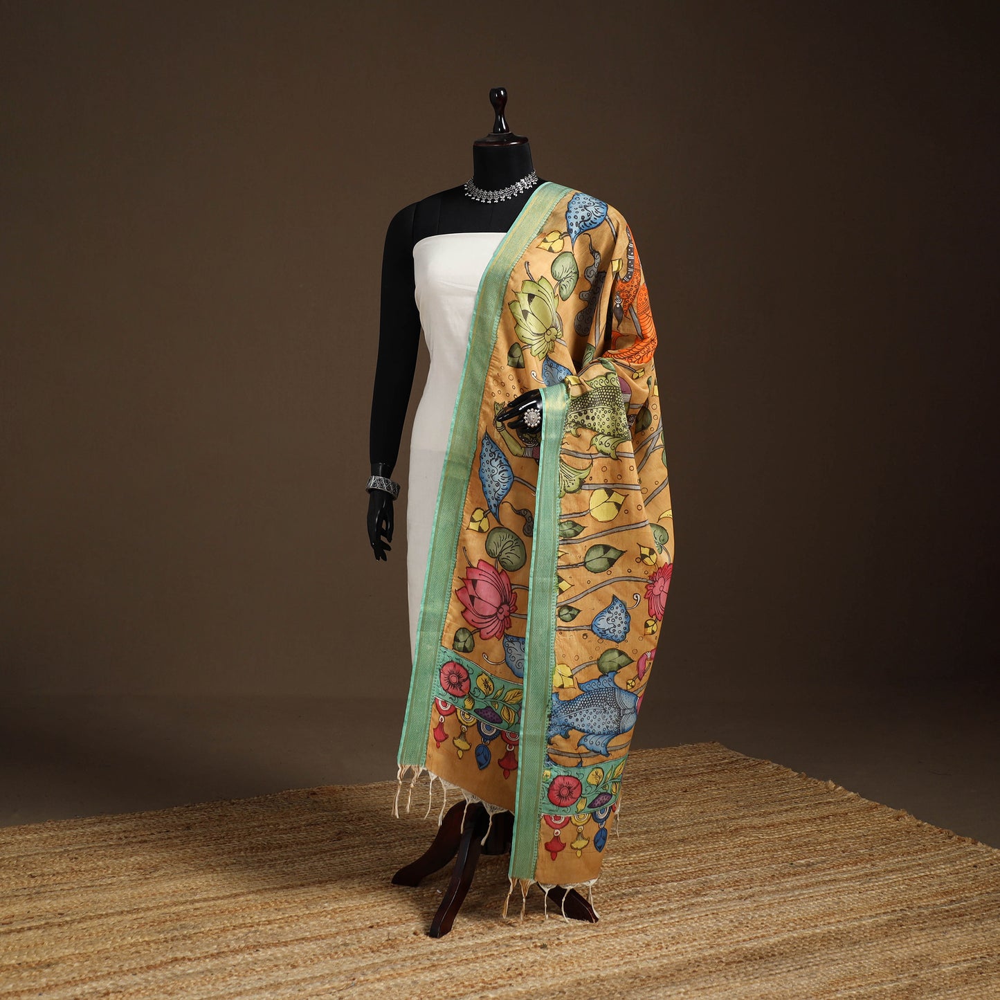Srikalahasti Pen Work Kalamkari Bangalore Silk Figure Handpainted Dupatta 63