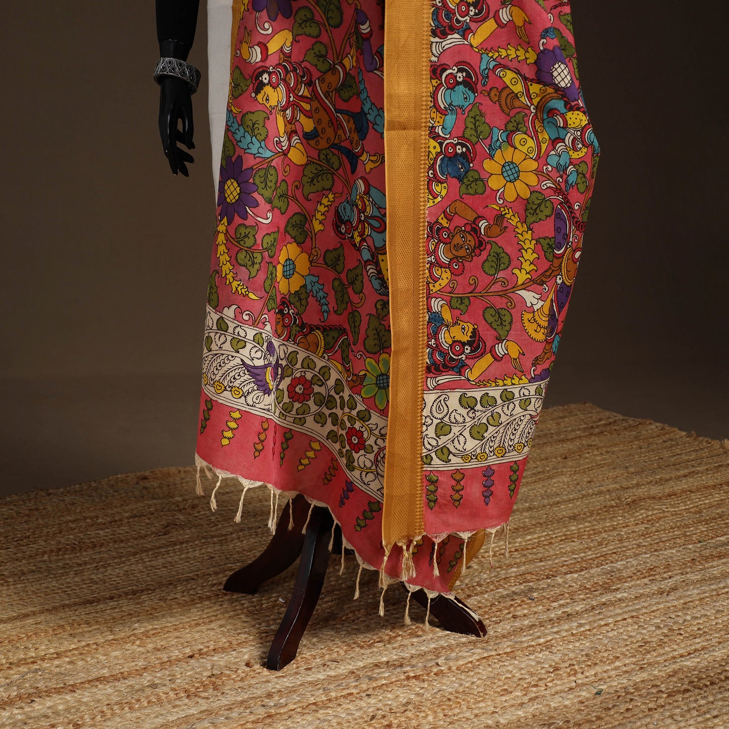 Srikalahasti Pen Work Kalamkari Bangalore Silk Figure Handpainted Dupatta 69