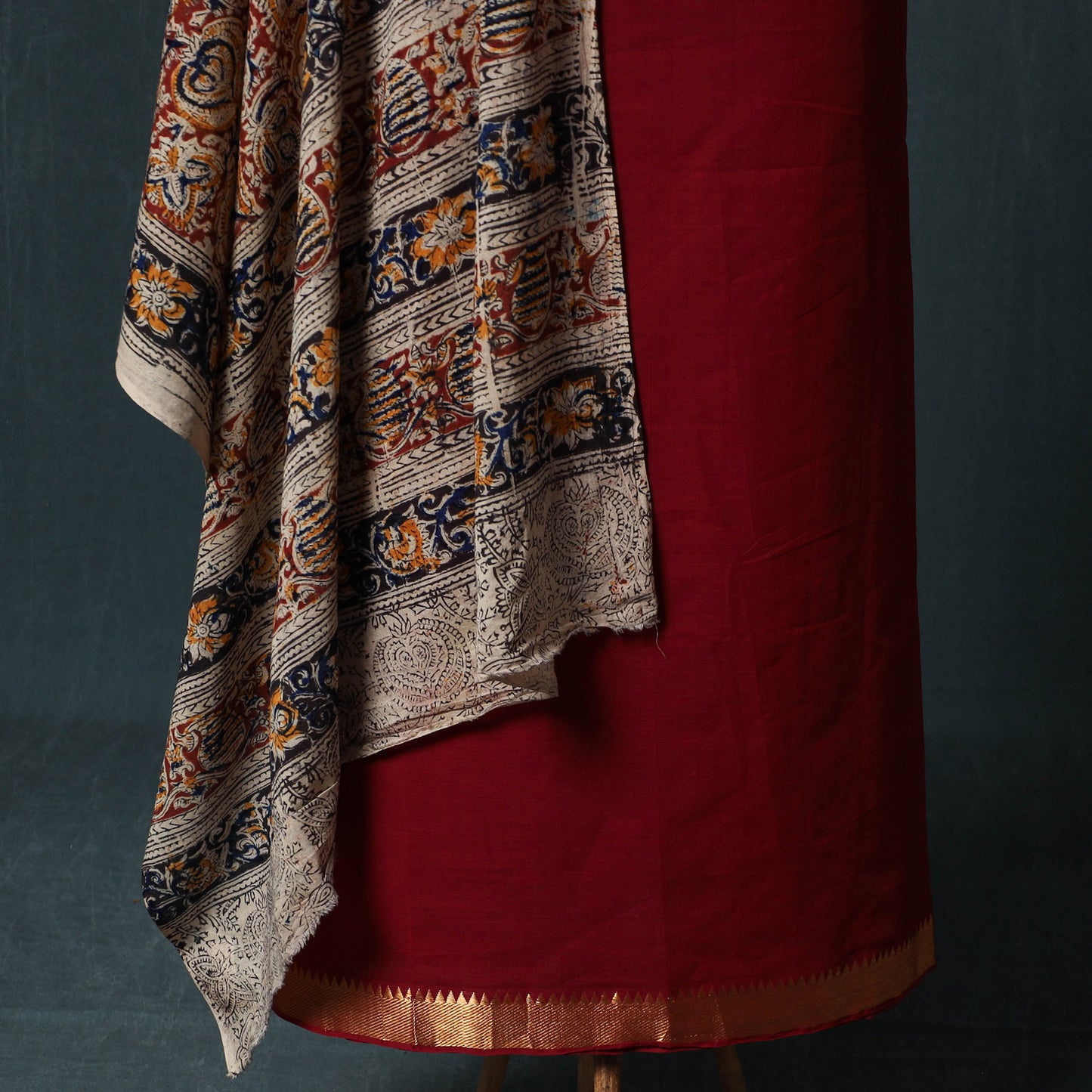 Mangalagiri Handwoven 2pc Cotton Unstitched Dress Material Kurta Set with Jewellery 09