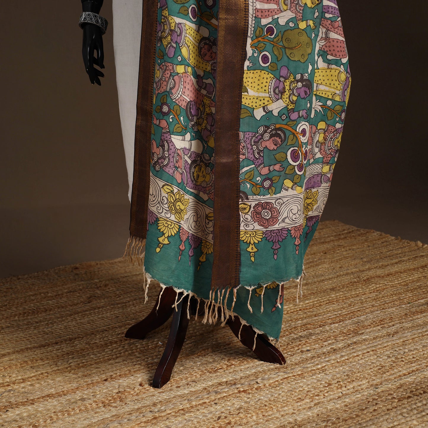 Srikalahasti Pen Work Kalamkari Bangalore Silk Figure Handpainted Dupatta 70
