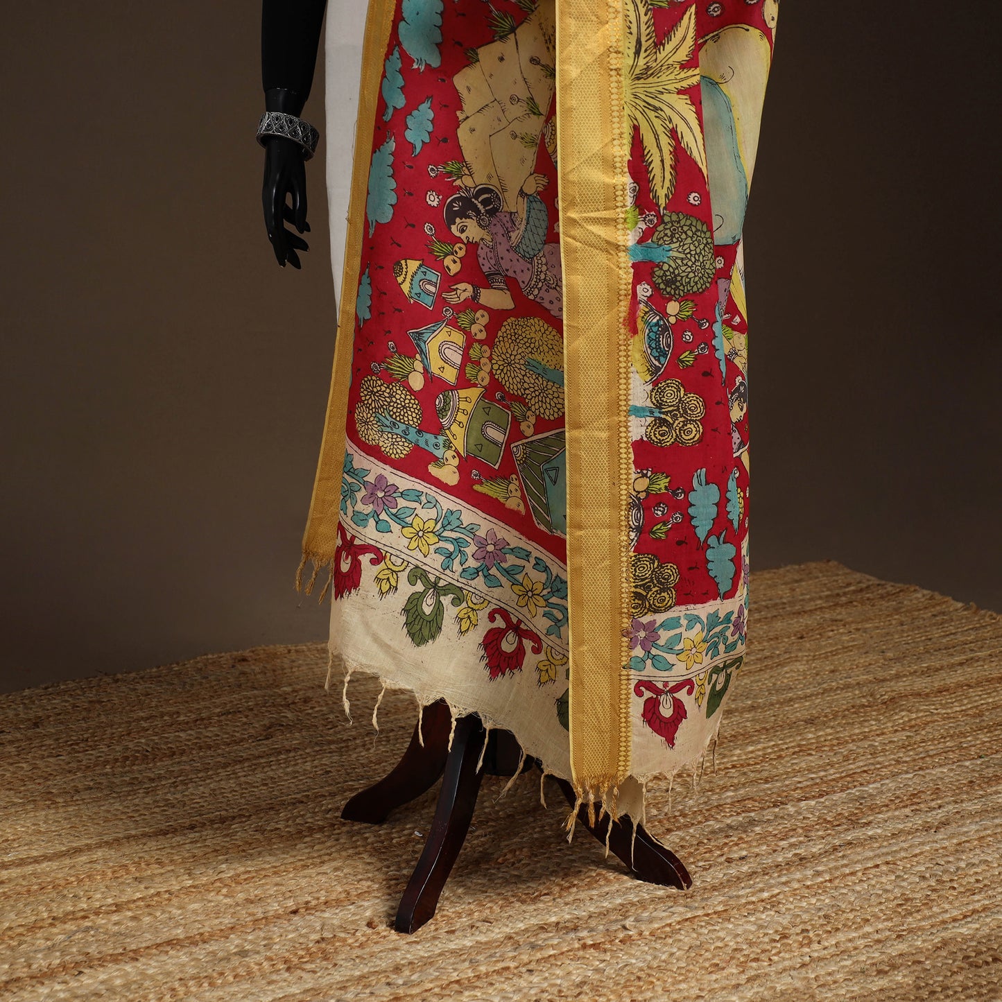 Srikalahasti Pen Work Kalamkari Bangalore Silk Figure Handpainted Dupatta 73