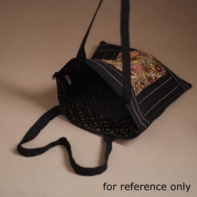 Srikalahasti Handpainted Kalamkari Shoulder Bag by Dwarka Plus 01