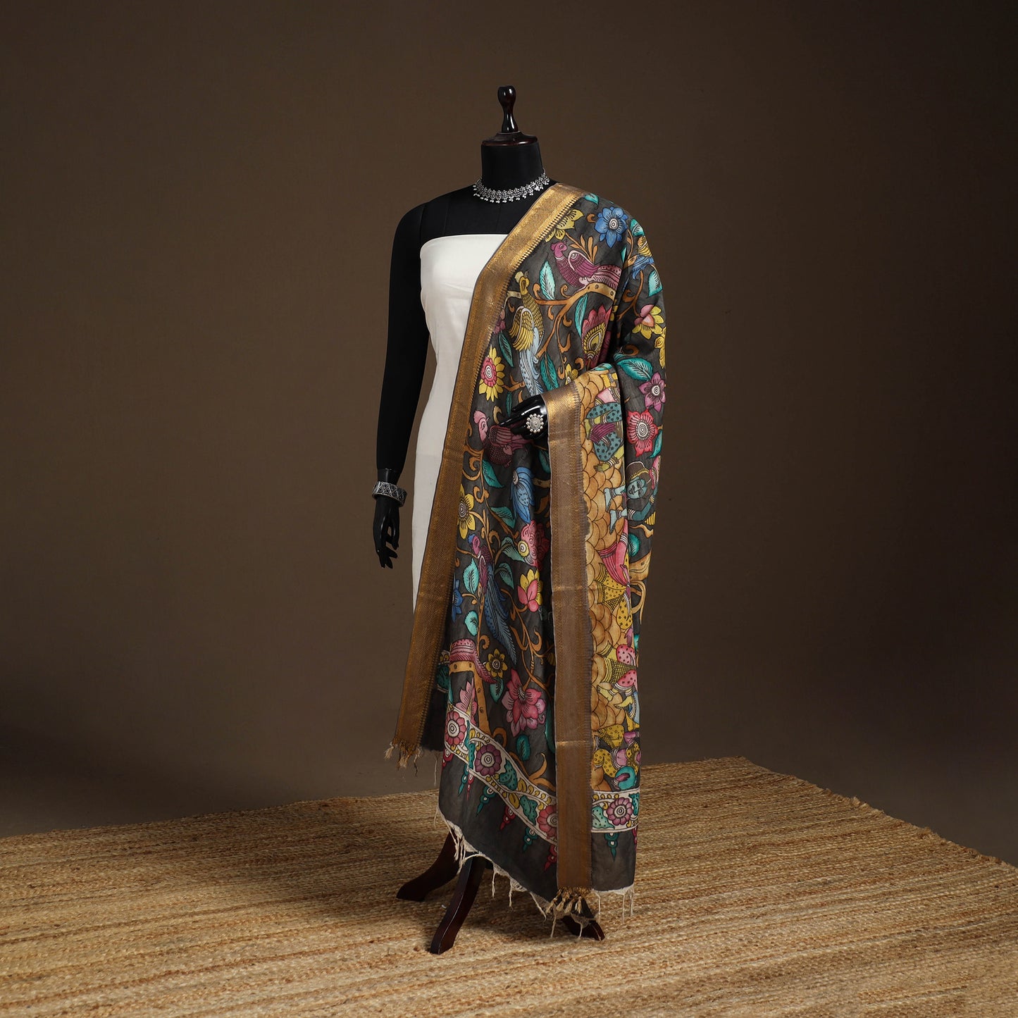 Srikalahasti Pen Work Kalamkari Bangalore Silk Figure Handpainted Dupatta 76