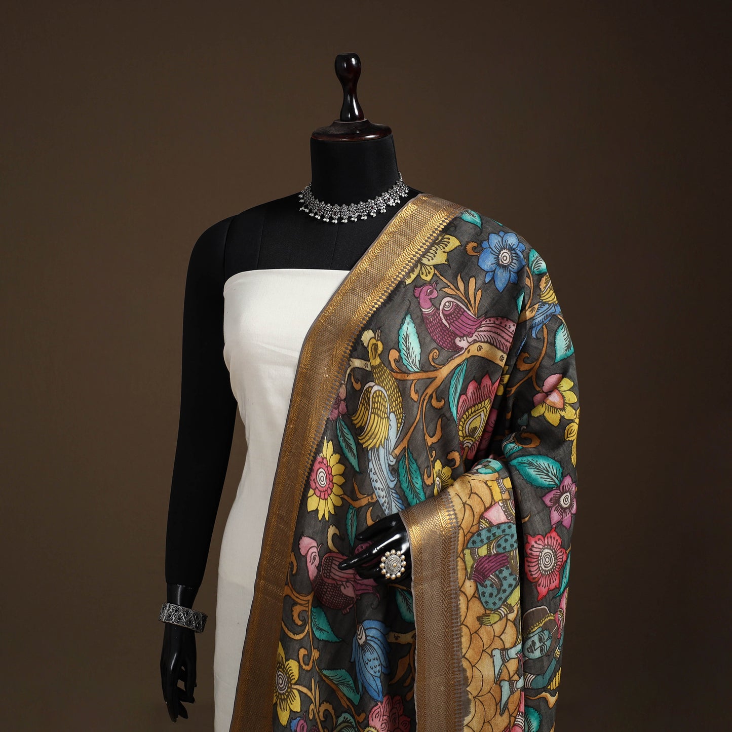 Srikalahasti Pen Work Kalamkari Bangalore Silk Figure Handpainted Dupatta 76