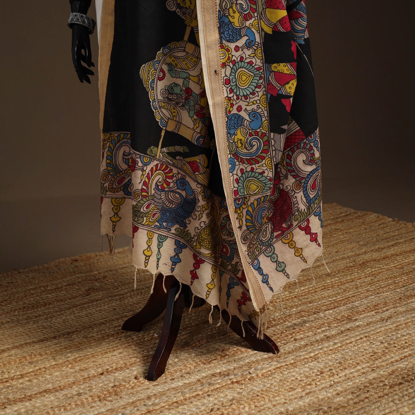 Srikalahasti Pen Work Kalamkari Bangalore Silk Figure Handpainted Dupatta 77