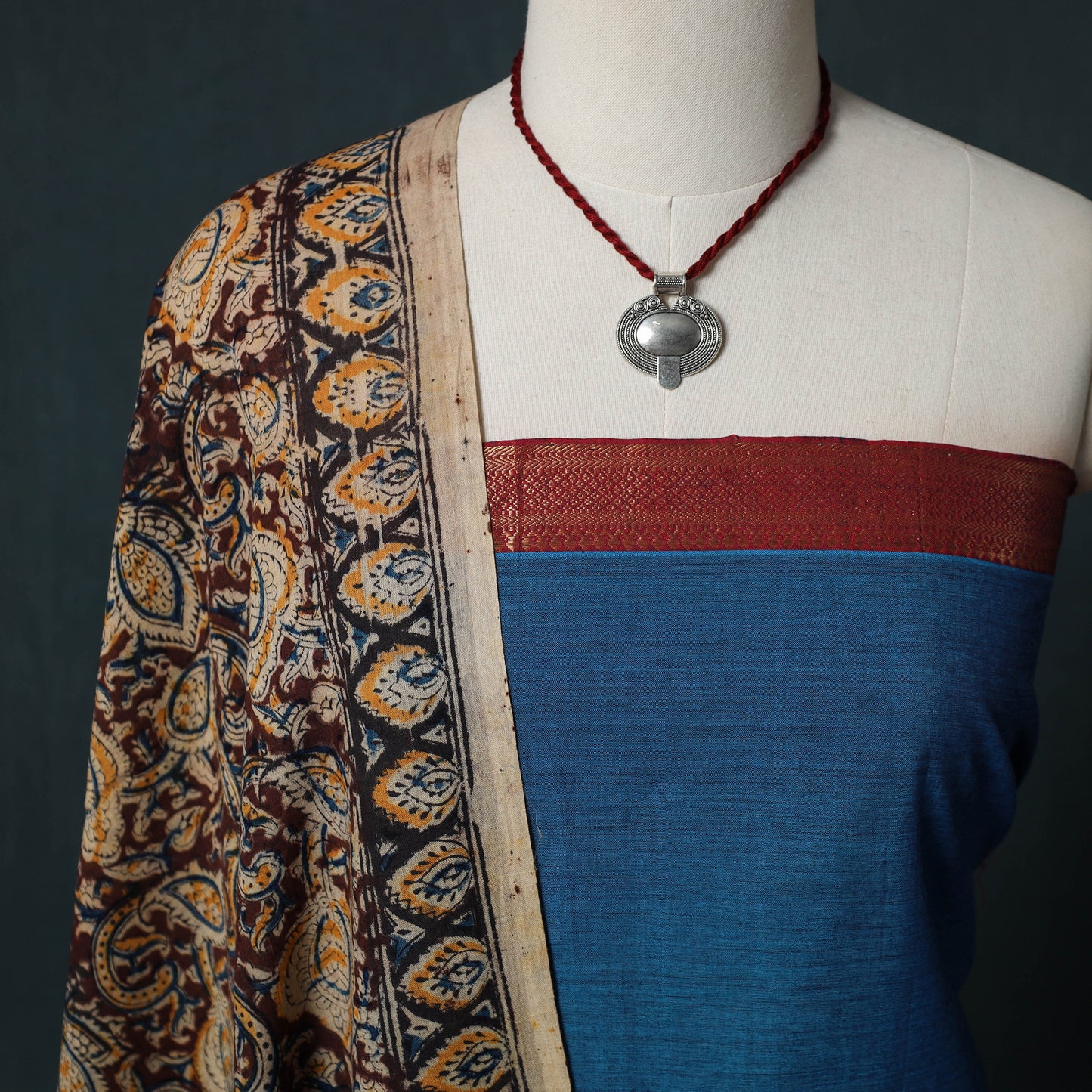 Mangalagiri Handwoven 2pc Cotton Unstitched Dress Material Kurta Set with Jewellery 16