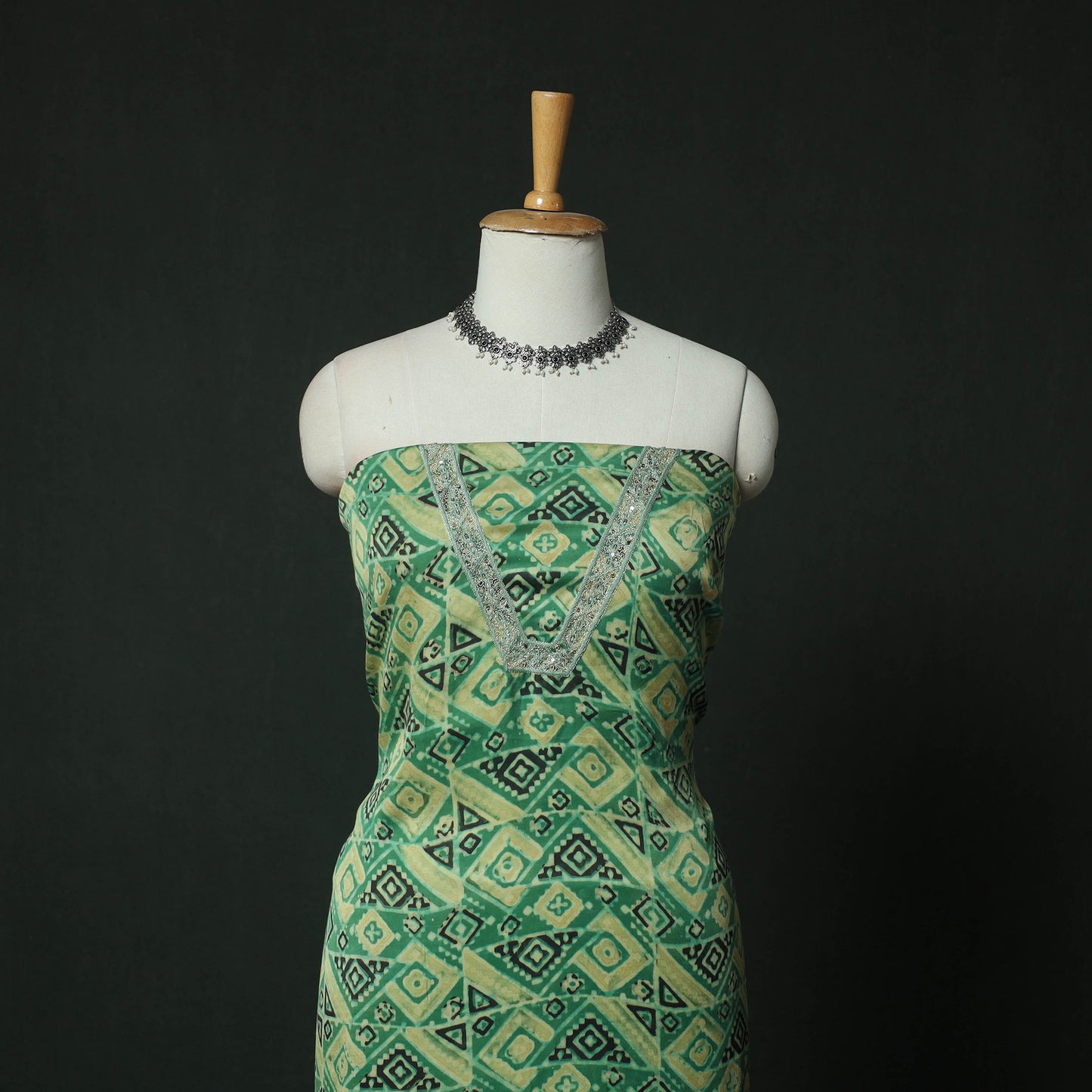 Green - Bagru Vanaspati Block Print Modal Silk Lace Handwork 2pc Unstitched Dress Material Kurta Set 15