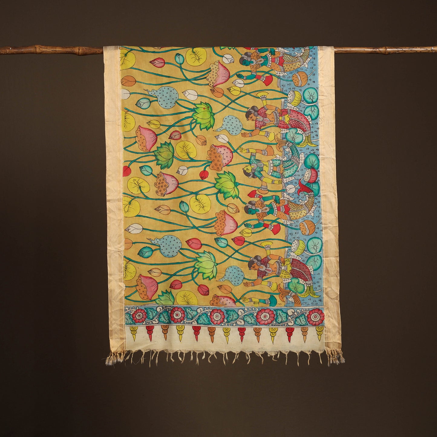 Srikalahasti Pen Work Kalamkari Bangalore Silk Figure Handpainted Dupatta 64