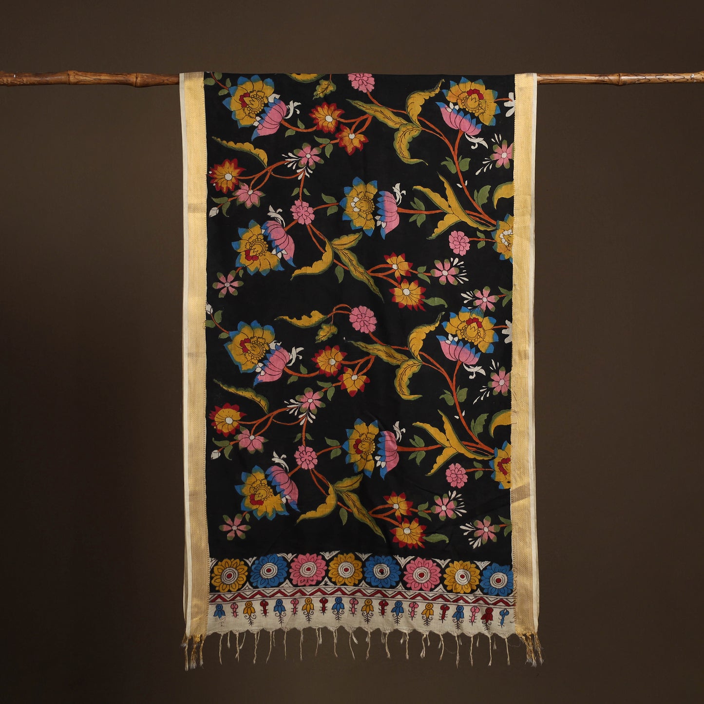 Srikalahasti Pen Work Kalamkari Bangalore Silk Floral Handpainted Dupatta 24