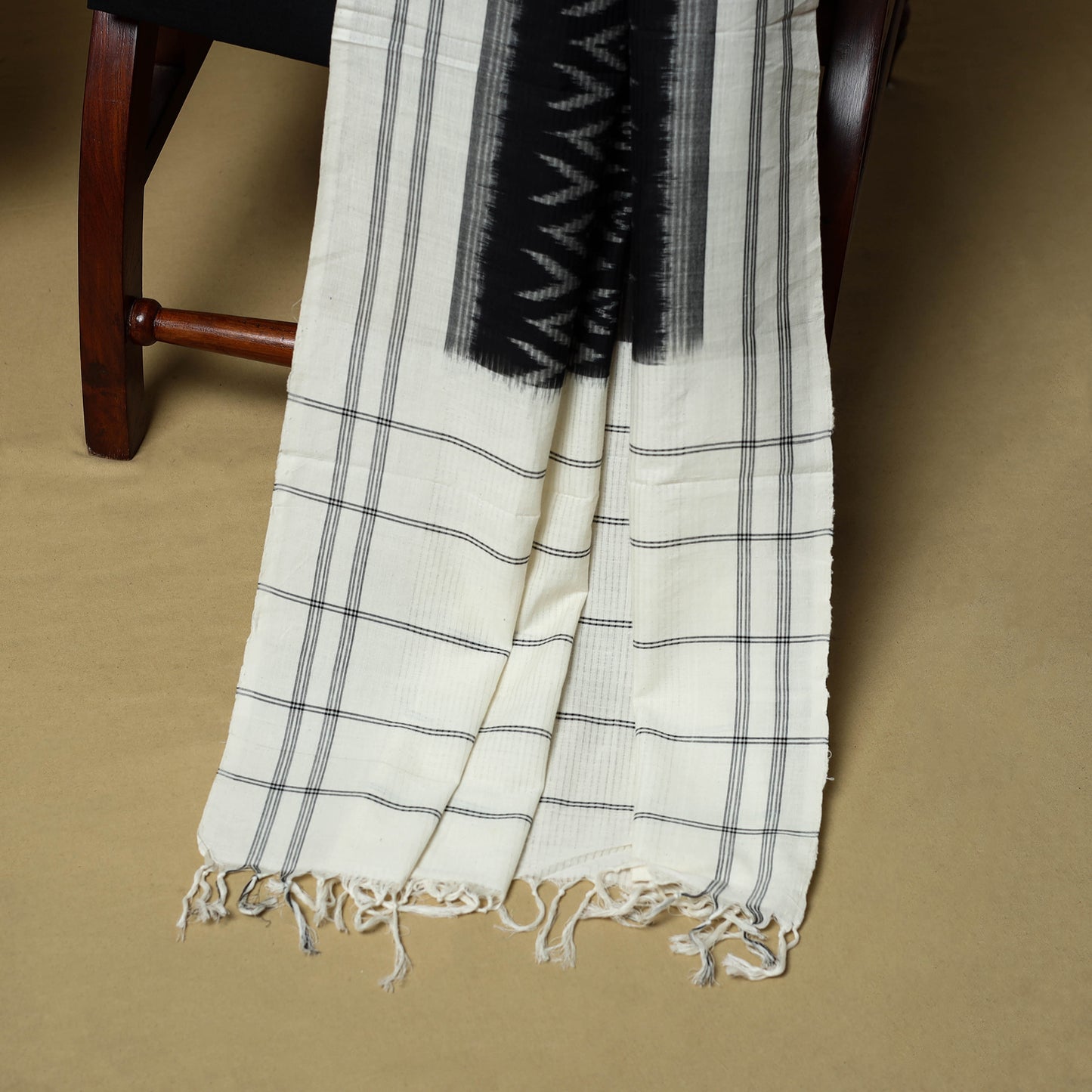 White - Pochampally Ikat Handloom Cotton 3pc Unstitched Dress Material 01