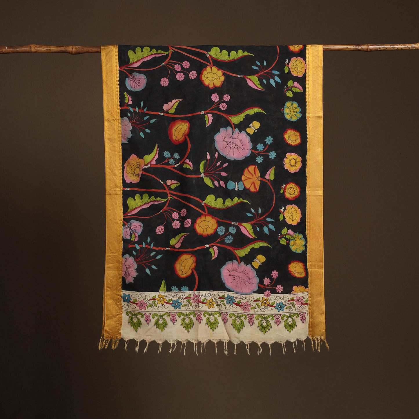 Srikalahasti Pen Work Kalamkari Bangalore Silk Floral Handpainted Dupatta 21