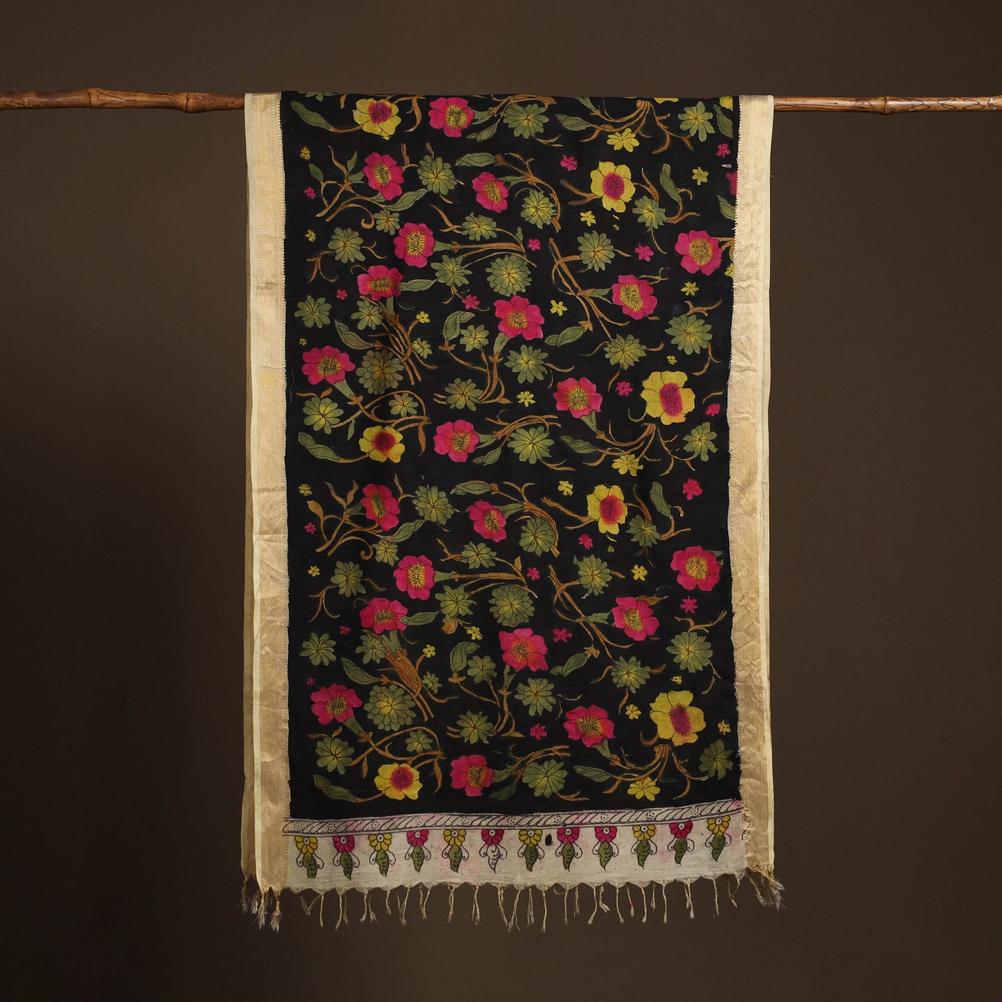 Srikalahasti Pen Work Kalamkari Bangalore Silk Floral Handpainted Dupatta 16