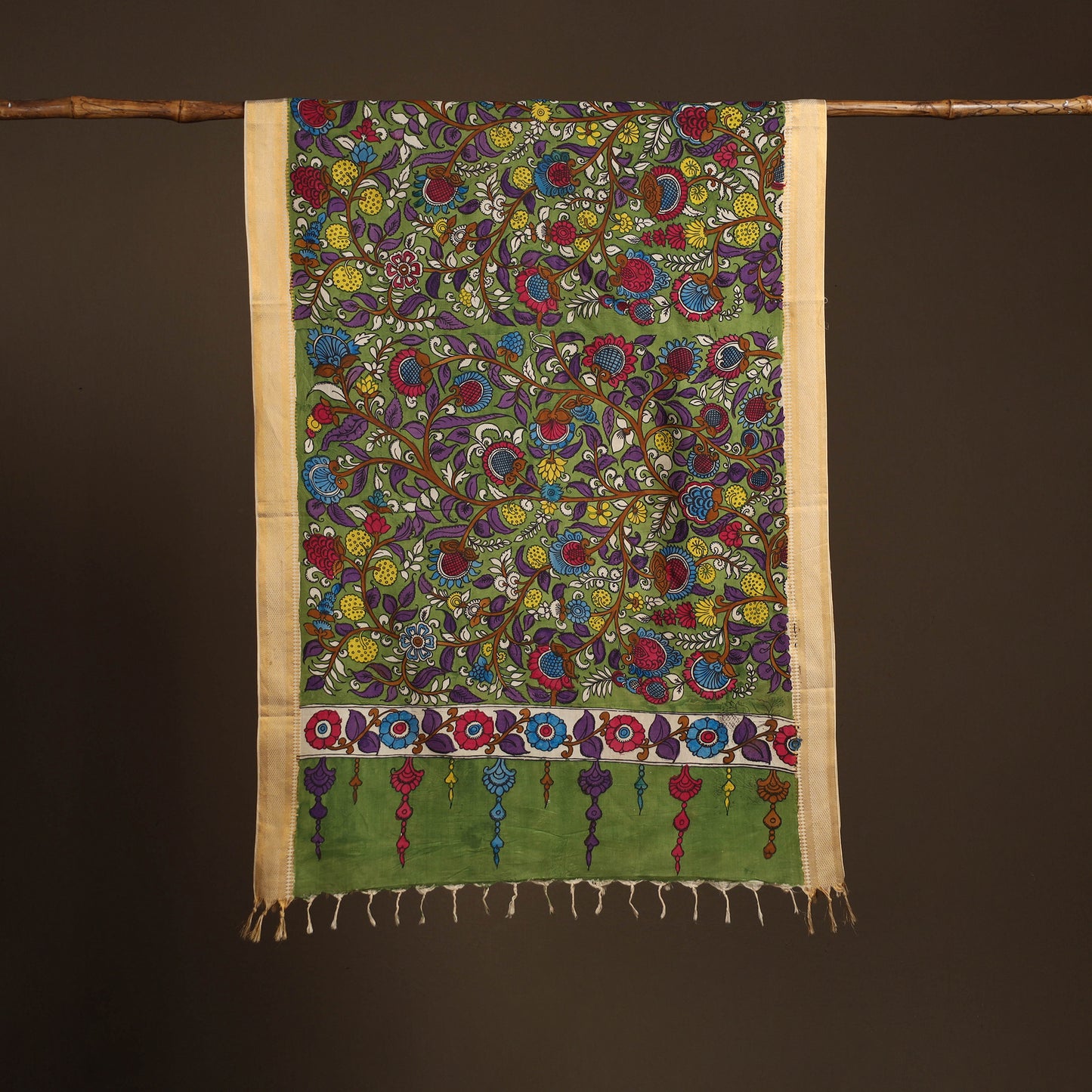 Srikalahasti Pen Work Kalamkari Bangalore Silk Floral Handpainted Dupatta 13