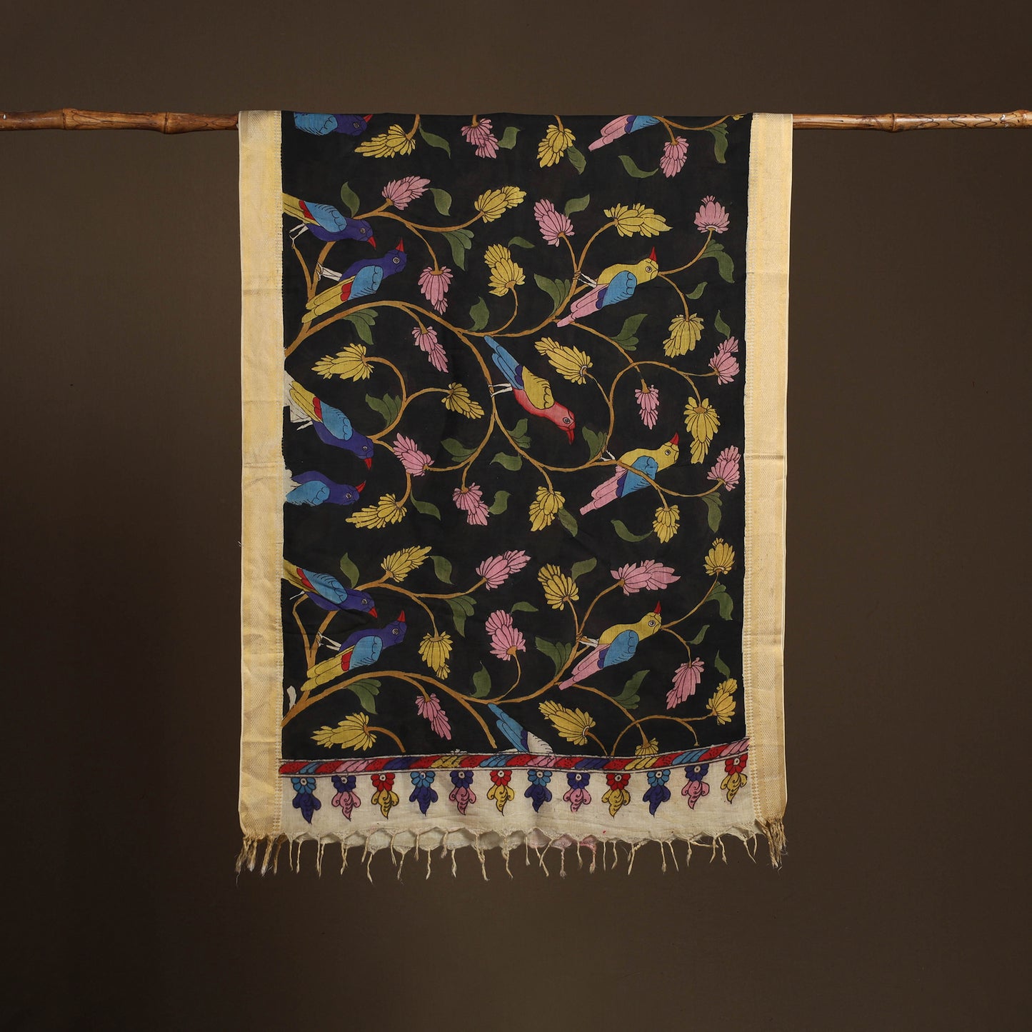 Srikalahasti Pen Work Kalamkari Bangalore Silk Floral Handpainted Dupatta 02