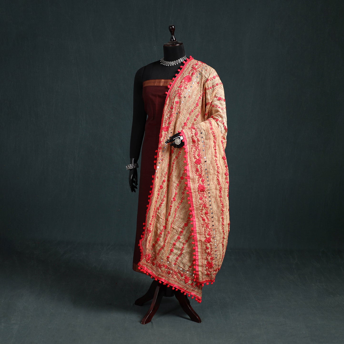 Ranihati Chapa Work Chanderi Silk Hand Embroidery Dupatta 06