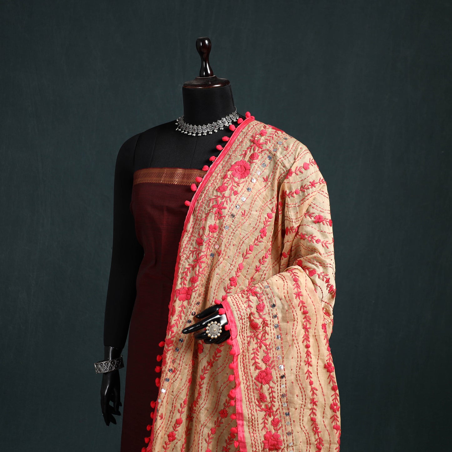 Ranihati Chapa Work Chanderi Silk Hand Embroidery Dupatta 06