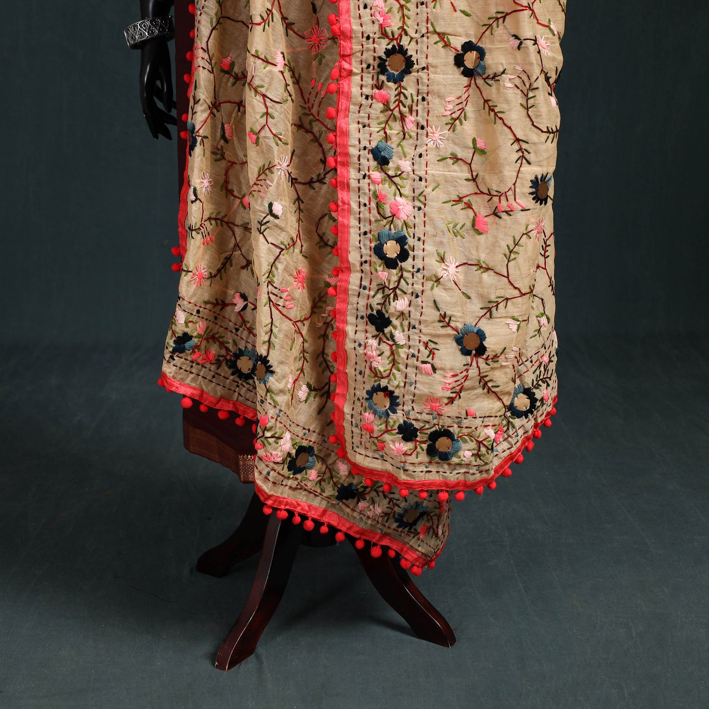 Ranihati Chapa Work Chanderi Silk Hand Embroidery Dupatta 08