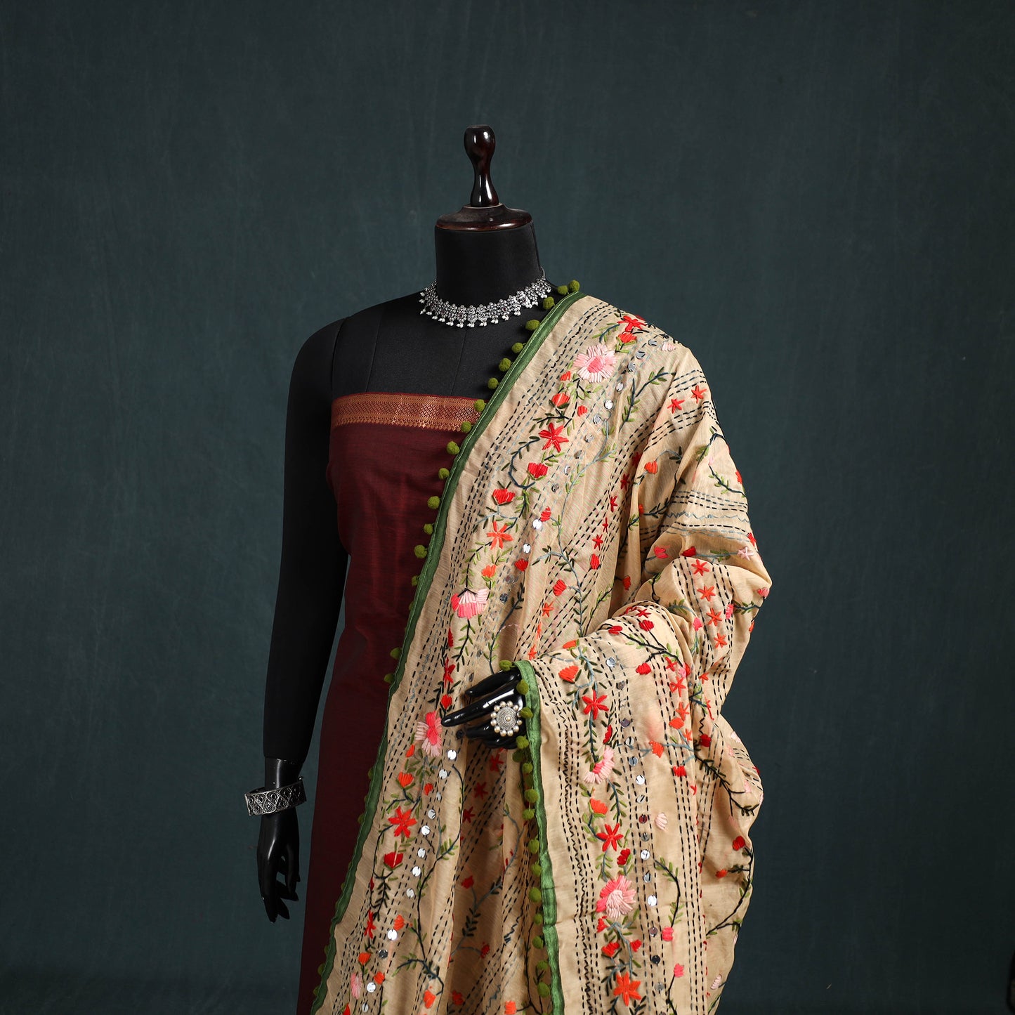Ranihati Chapa Work Chanderi Silk Hand Embroidery Dupatta 12