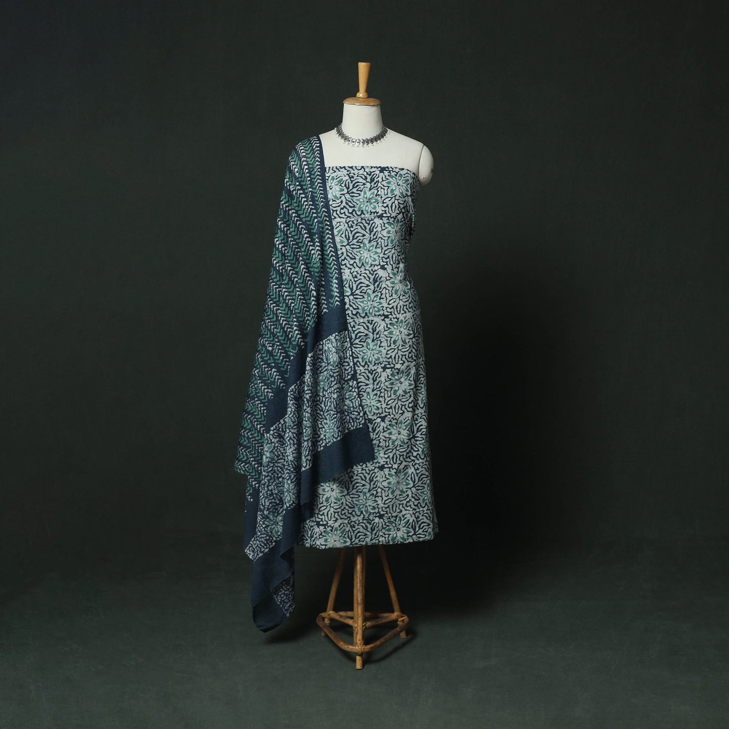 Hand Block Kutch Batik Print Cotton 3pc Unstitched Dress Material Suit Set 03