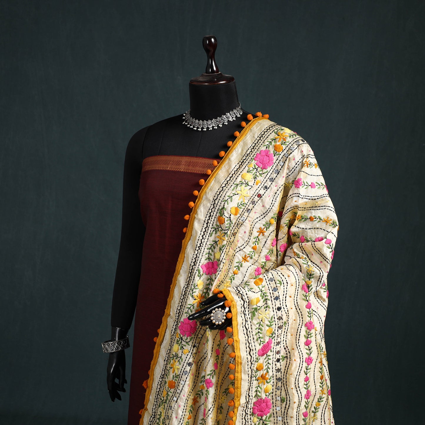 Ranihati Chapa Work Chanderi Silk Hand Embroidery Dupatta 19