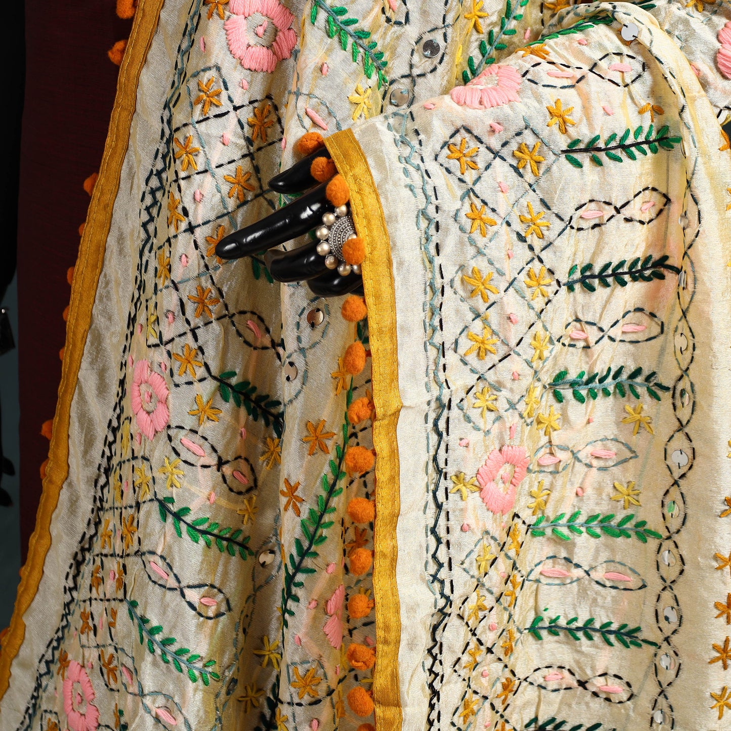 Ranihati Chapa Work Chanderi Silk Hand Embroidery Dupatta 22