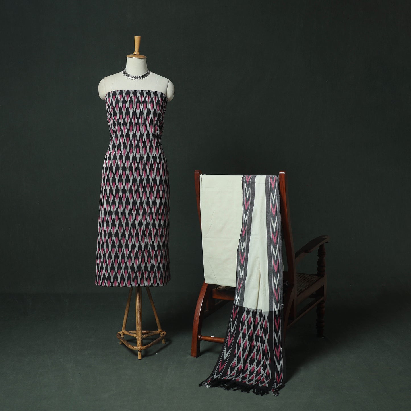 Pochampally Ikat Woven Cotton 3pc Unstitched Dress Material Suit Set 01