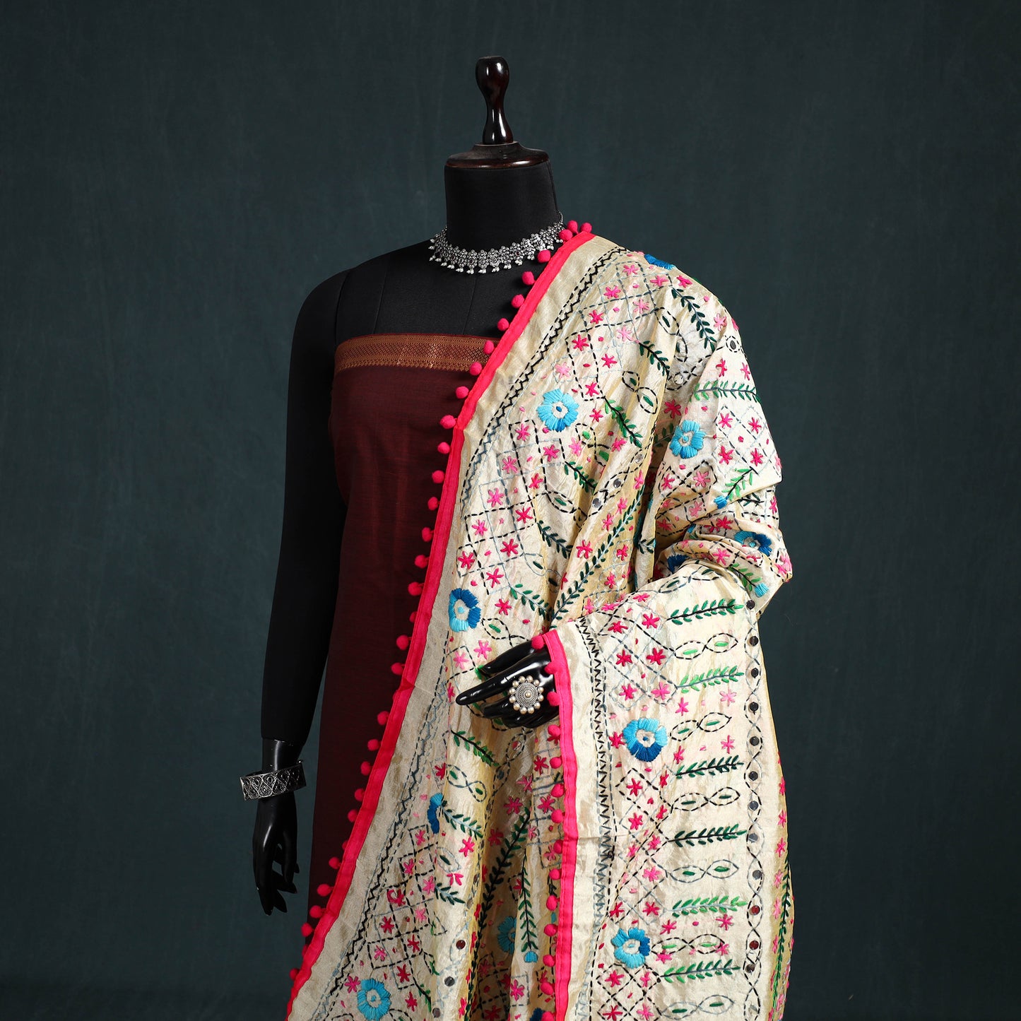 Ranihati Chapa Work Chanderi Silk Hand Embroidery Dupatta 29
