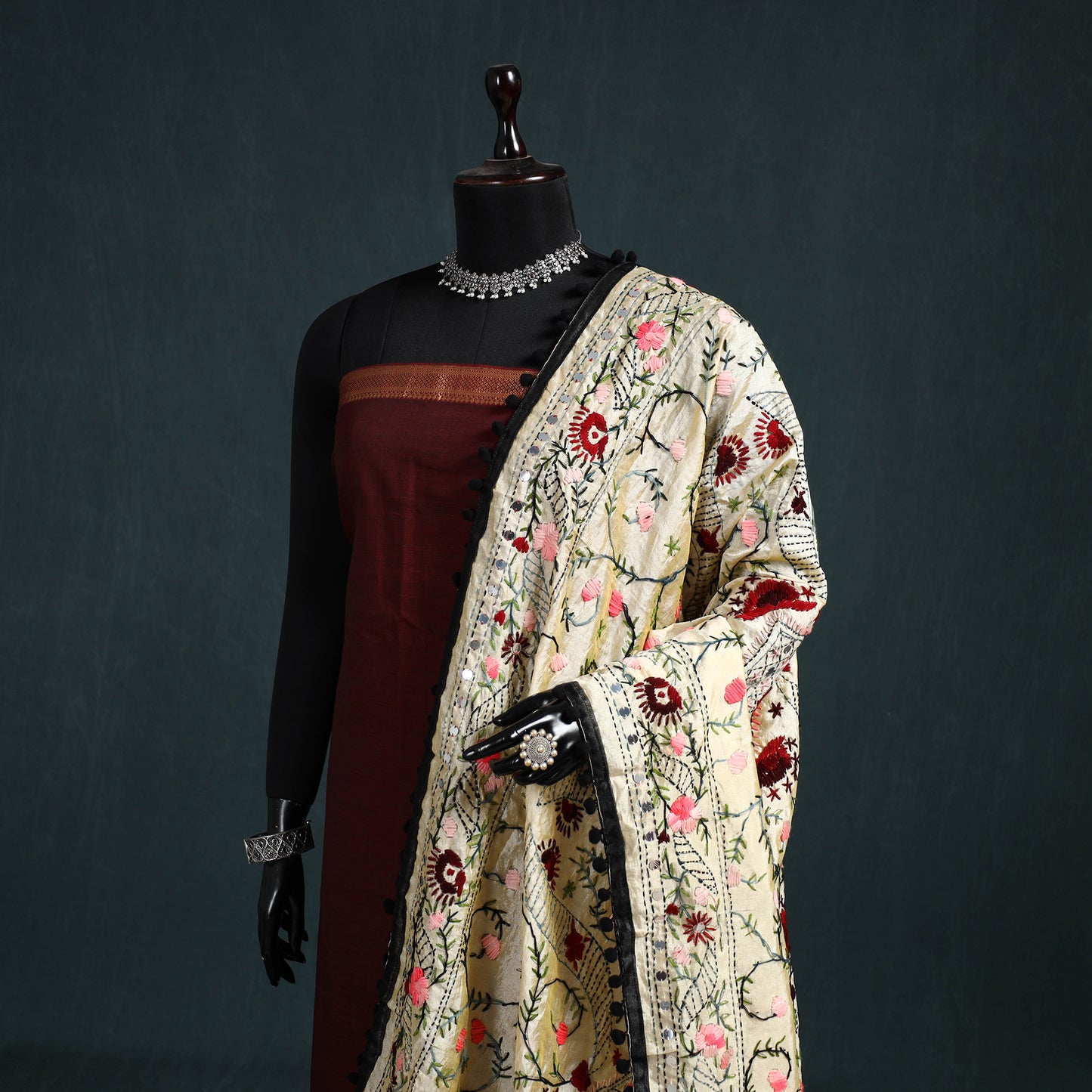Ranihati Chapa Work Chanderi Silk Hand Embroidery Dupatta 31