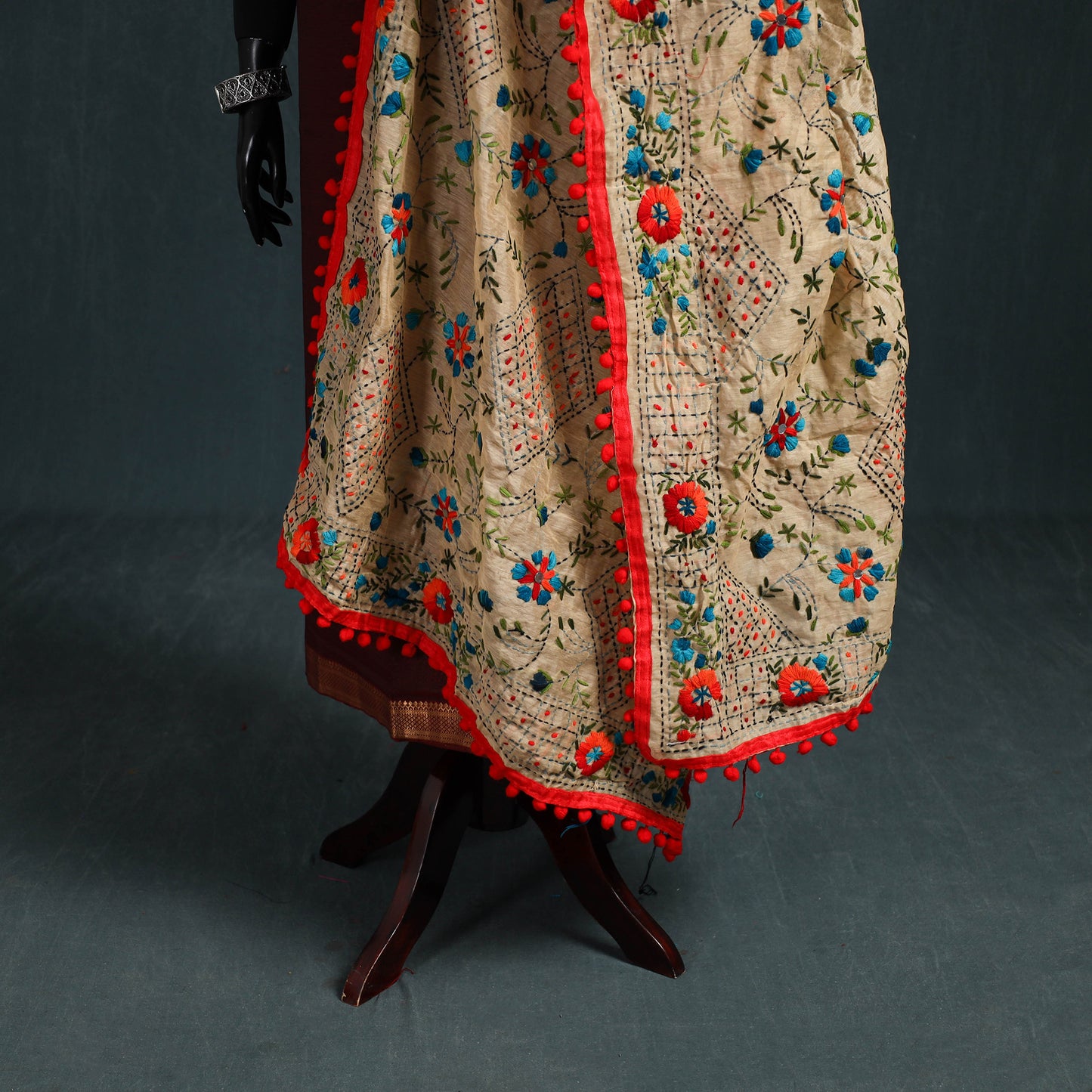Ranihati Chapa Work Chanderi Silk Hand Embroidery Dupatta 36