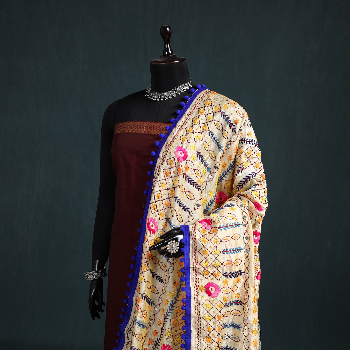 Ranihati Chapa Work Chanderi Silk Hand Embroidery Dupatta 40