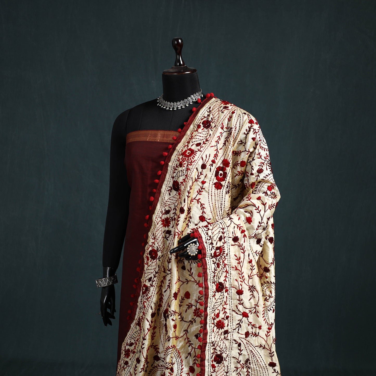 Ranihati Chapa Work Chanderi Silk Hand Embroidery Dupatta 42