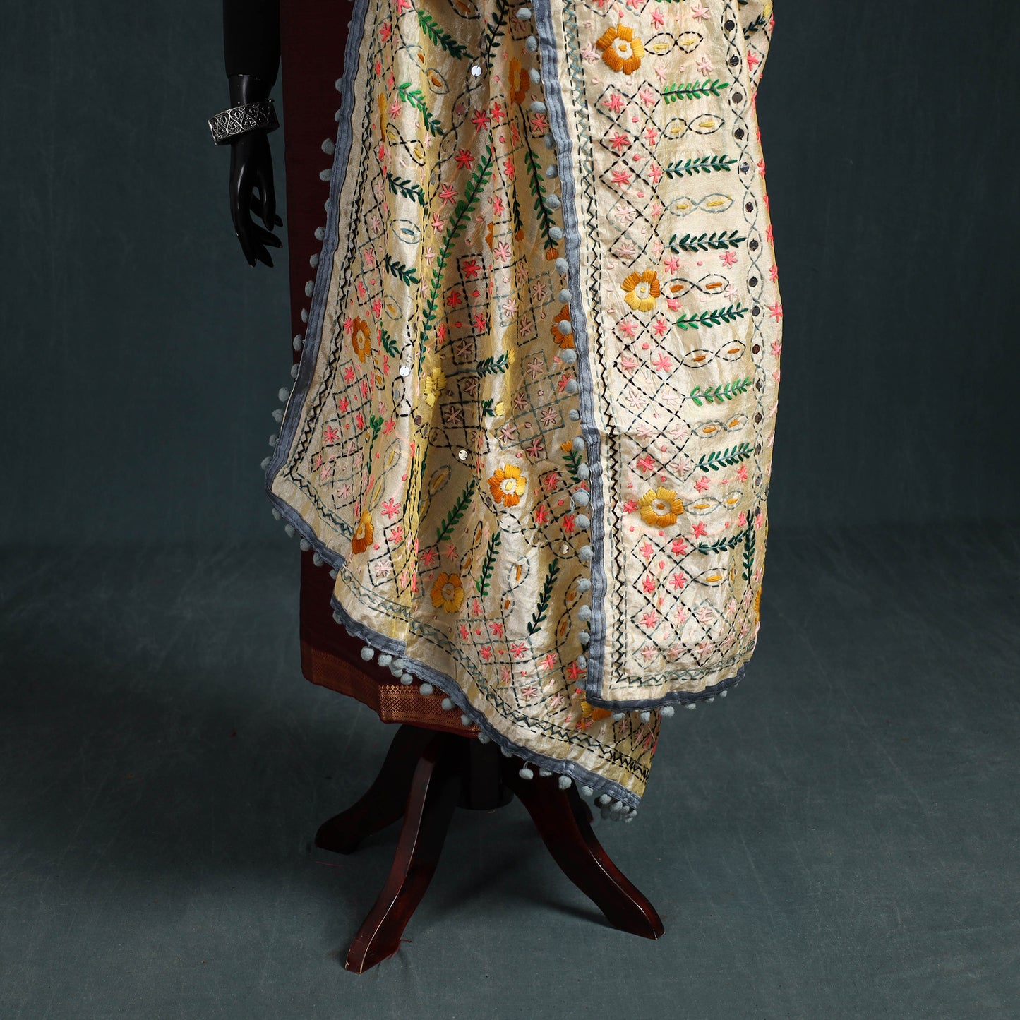 Ranihati Chapa Work Chanderi Silk Hand Embroidery Dupatta 45