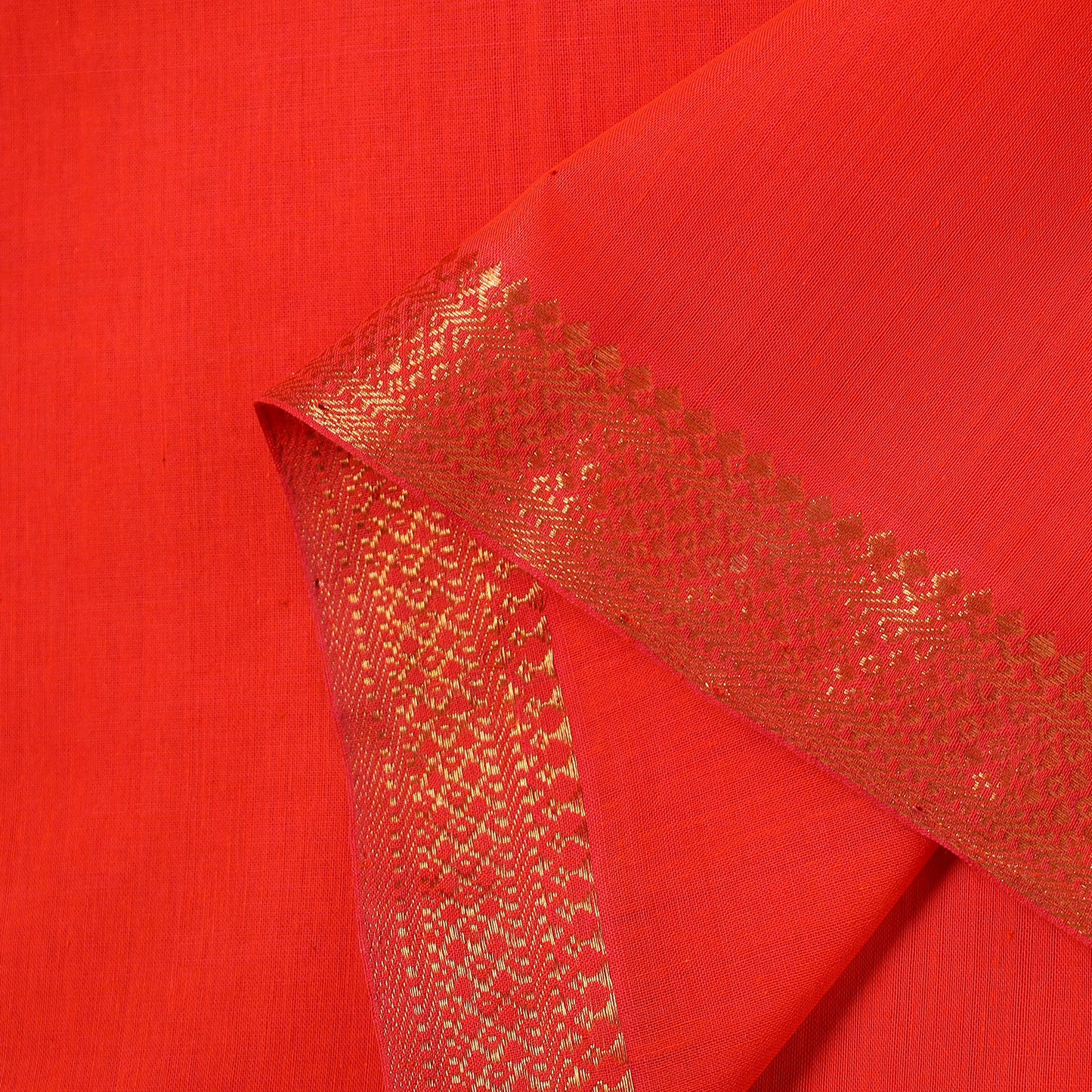 Red - Mangalagiri Handloom Cotton Nizam Zari Border Fabric 45