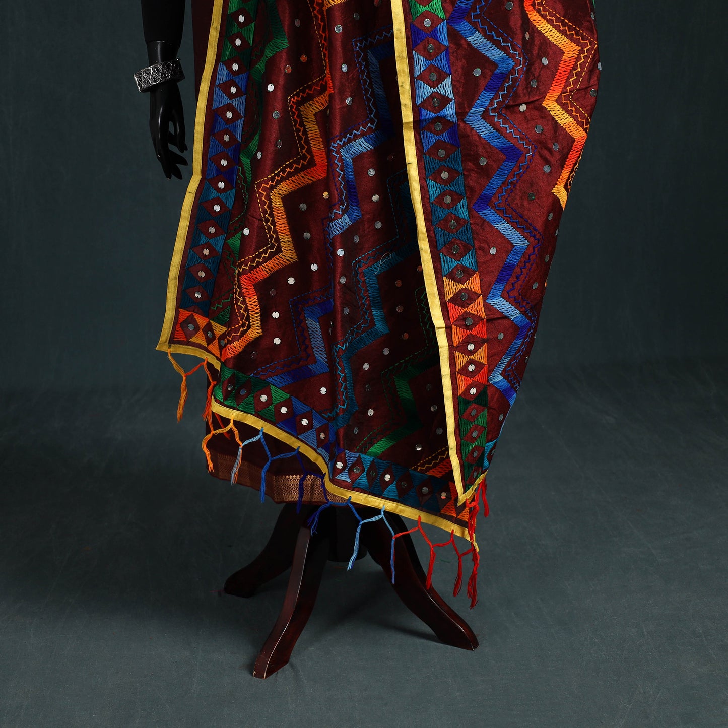 Ranihati Chanderi Silk Zig Zag Hand Embroidery Dupatta 68