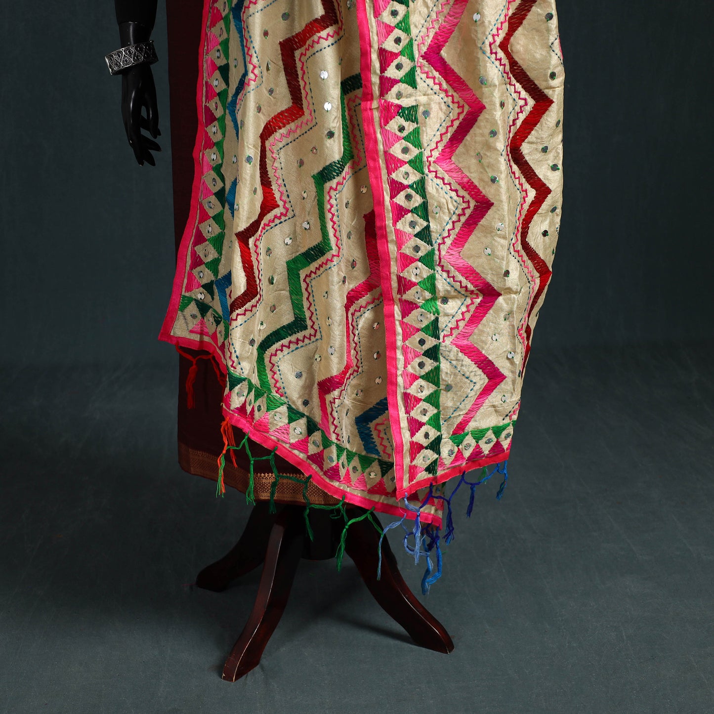 Ranihati Chanderi Silk Zig Zag Hand Embroidery Dupatta 69