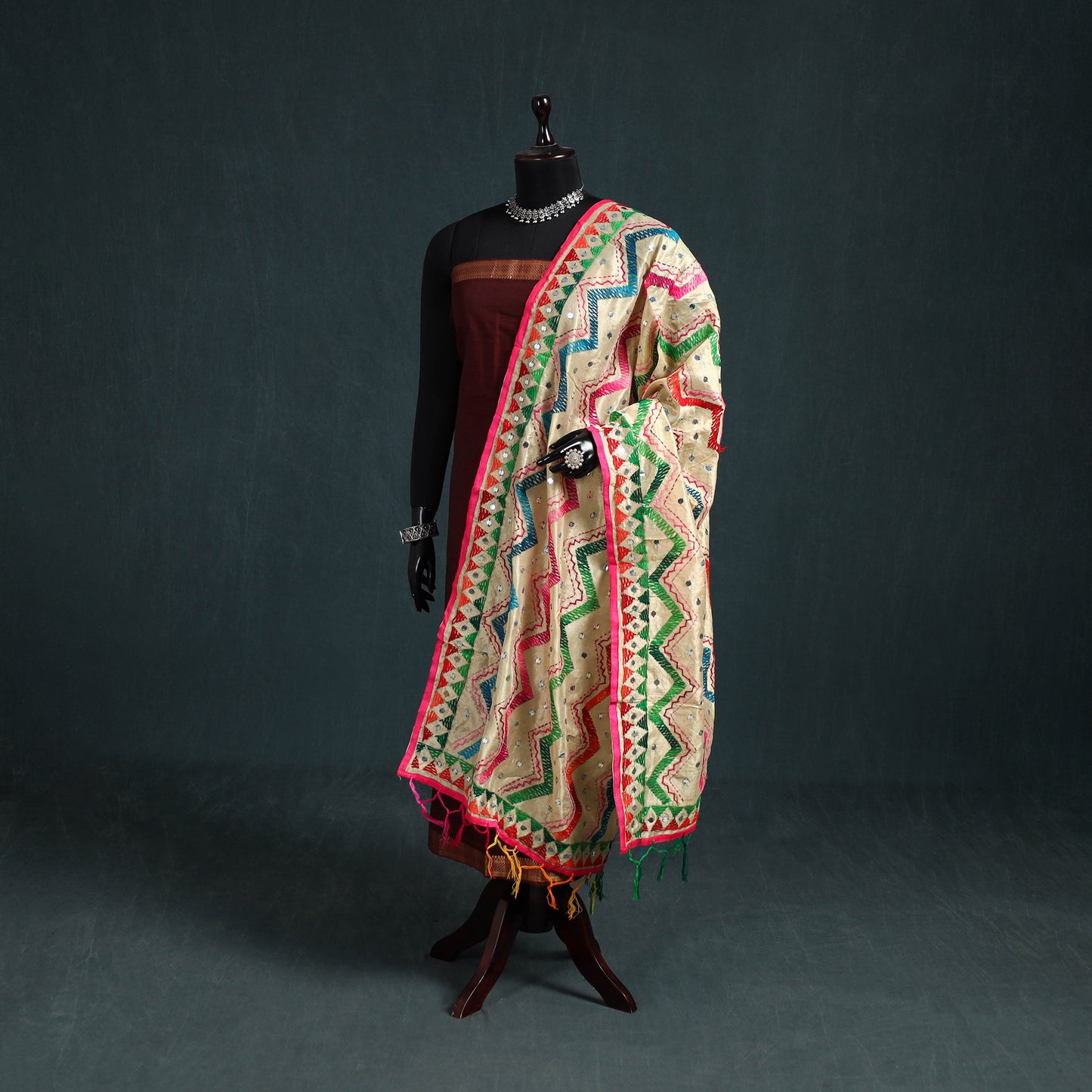 Ranihati Chanderi Silk Zig Zag Hand Embroidery Dupatta 72