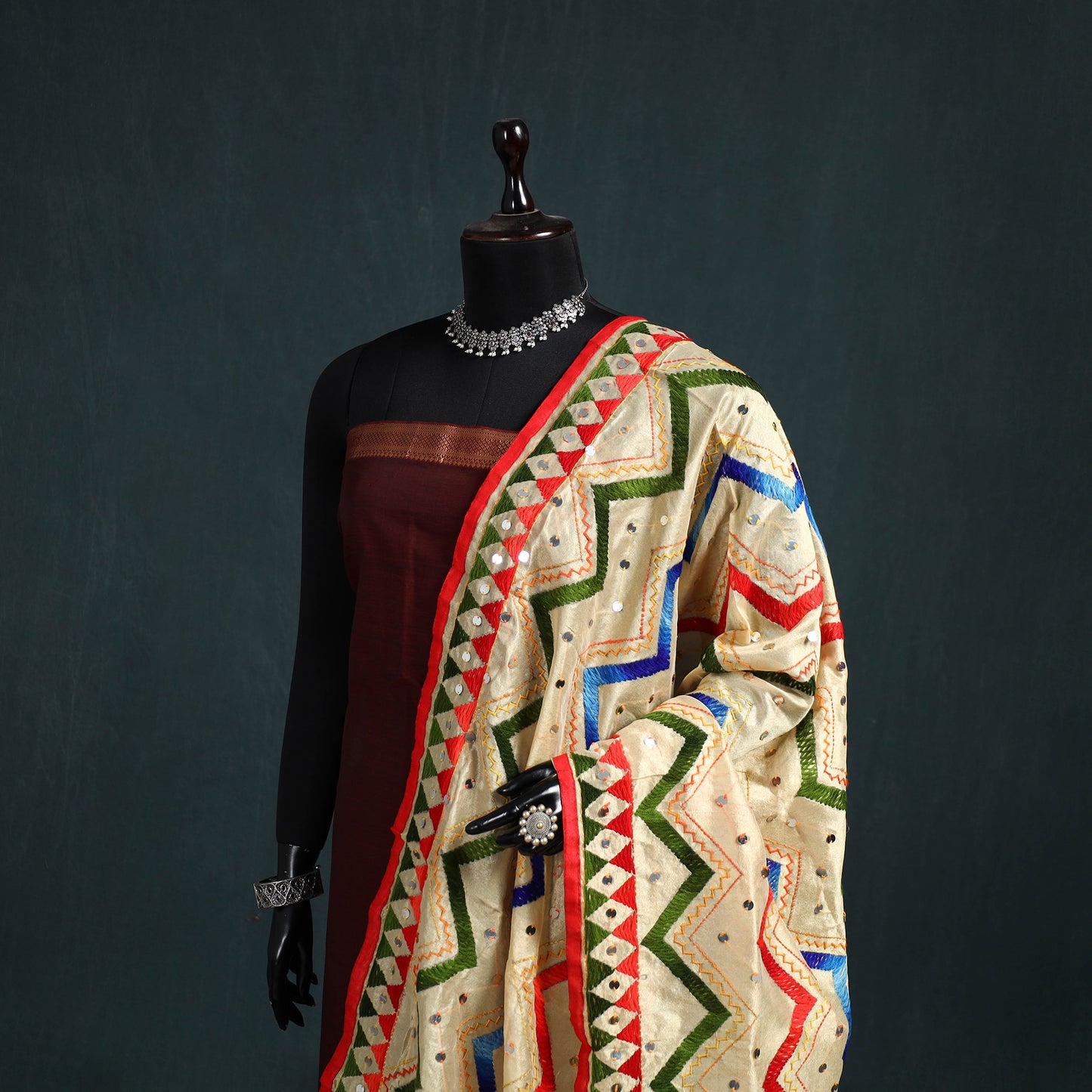 Ranihati Chanderi Silk Zig Zag Hand Embroidery Dupatta 76