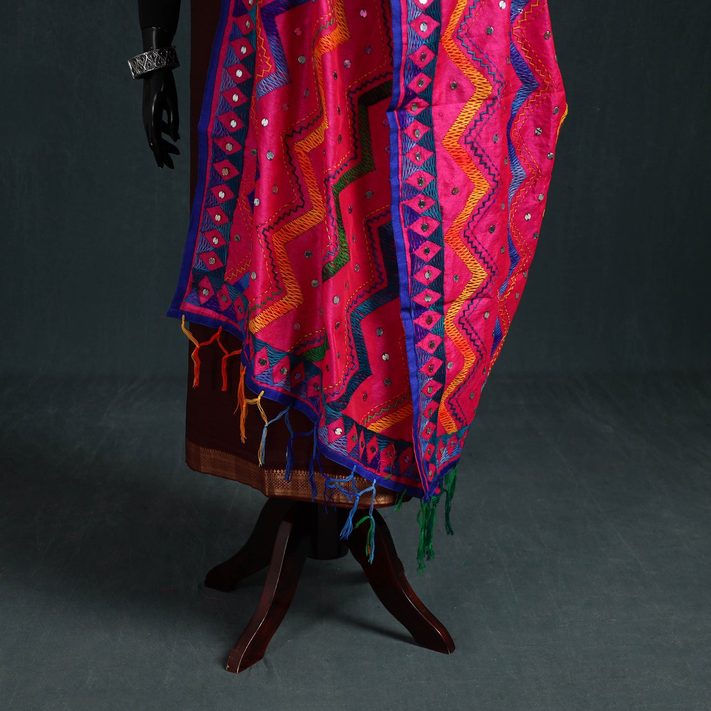 Ranihati Chanderi Silk Zig Zag Hand Embroidery Dupatta 87