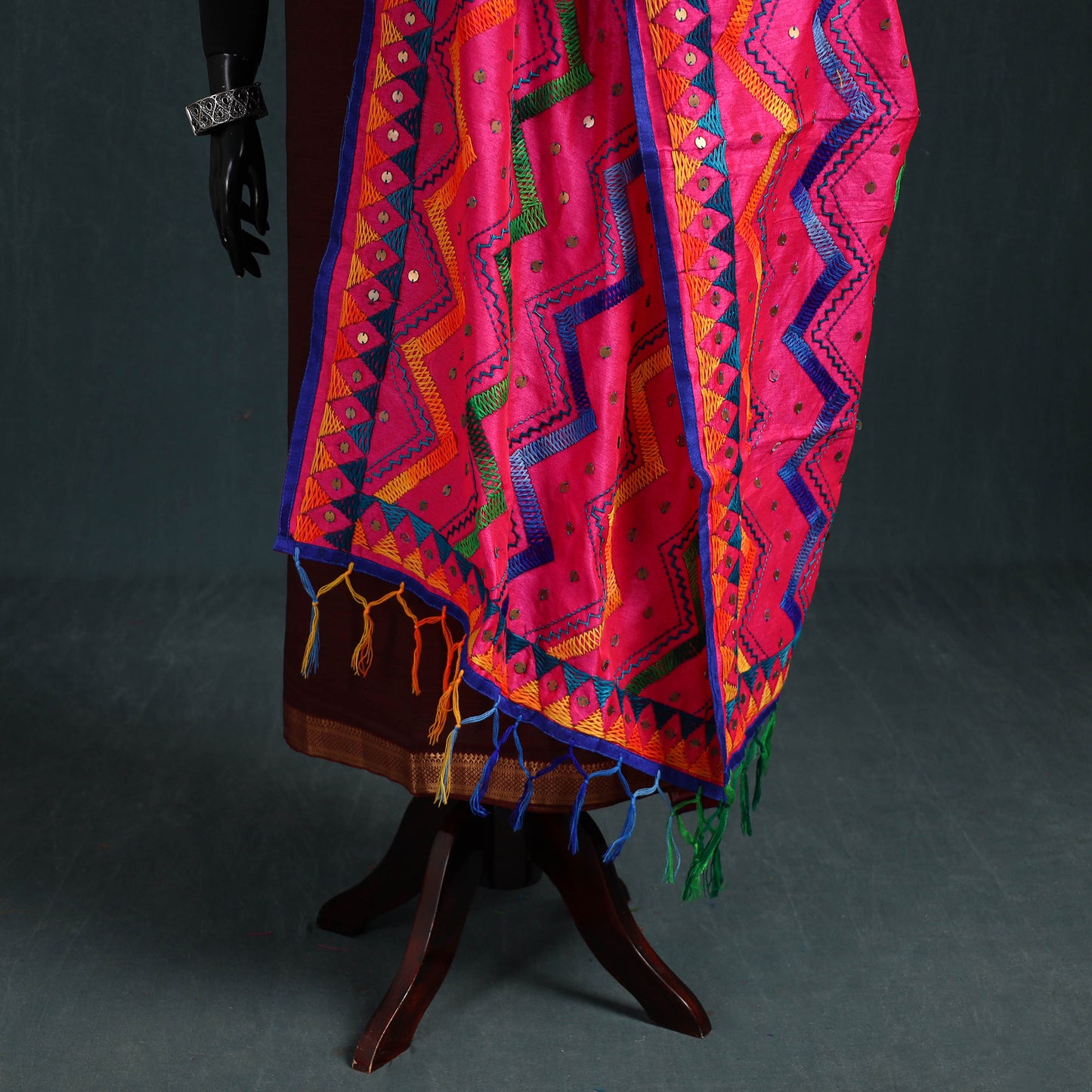 Ranihati Chanderi Silk Zig Zag Hand Embroidery Dupatta 89
